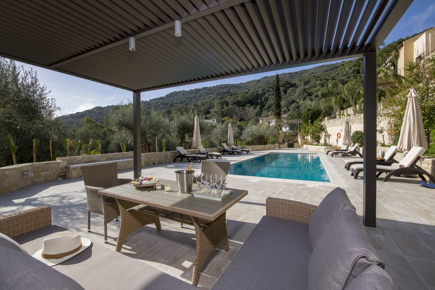 Serenity River Villa