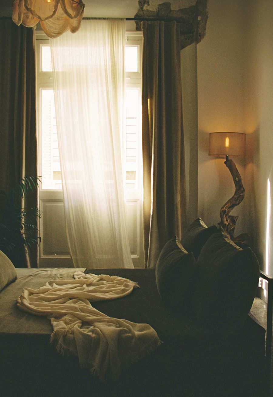 Shila Athens