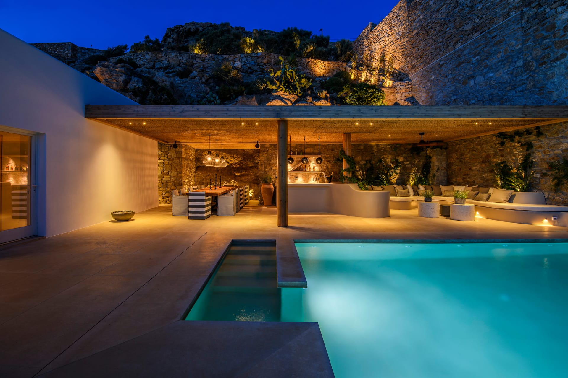 Silver Breeze Villa