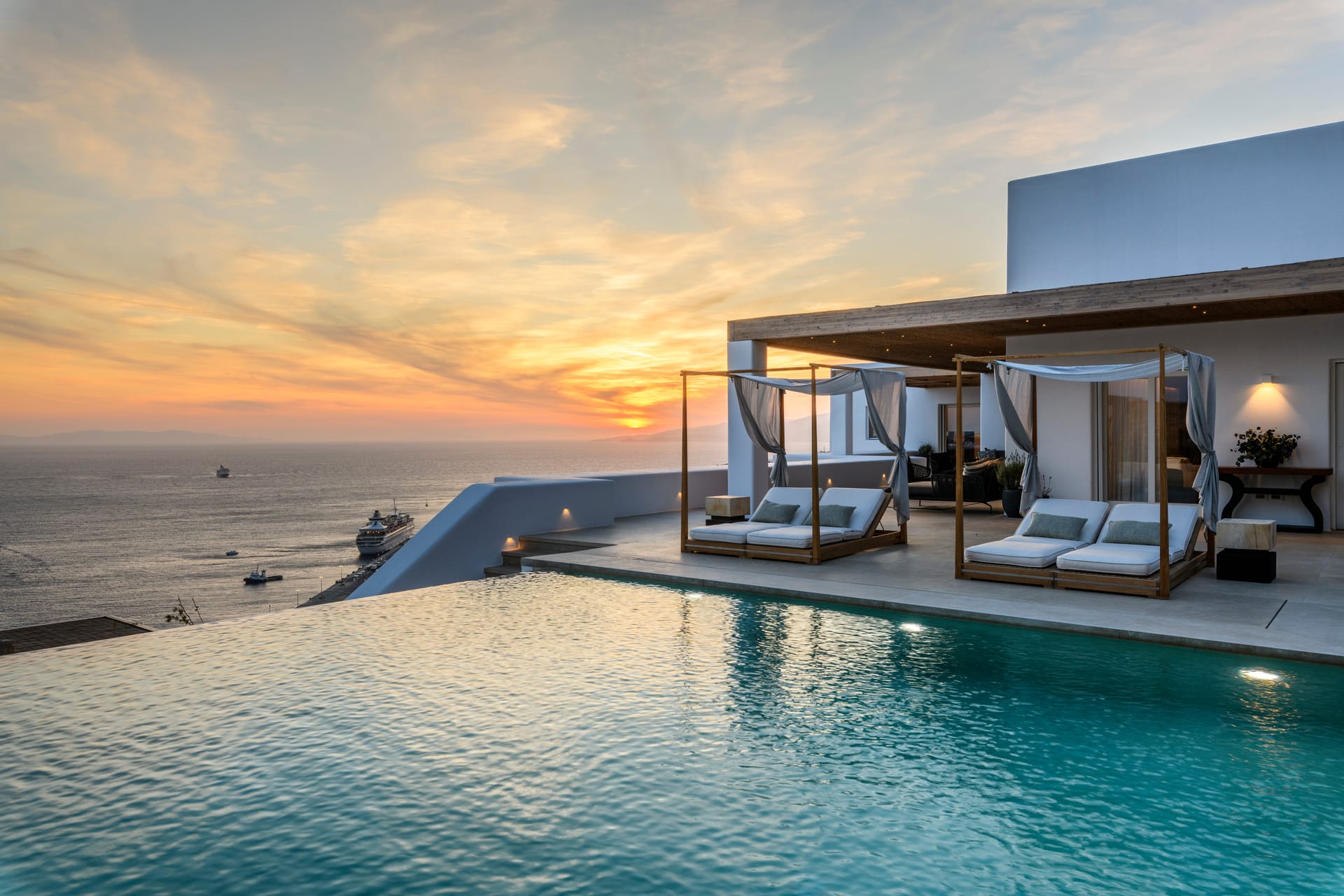 Silver Breeze Villa