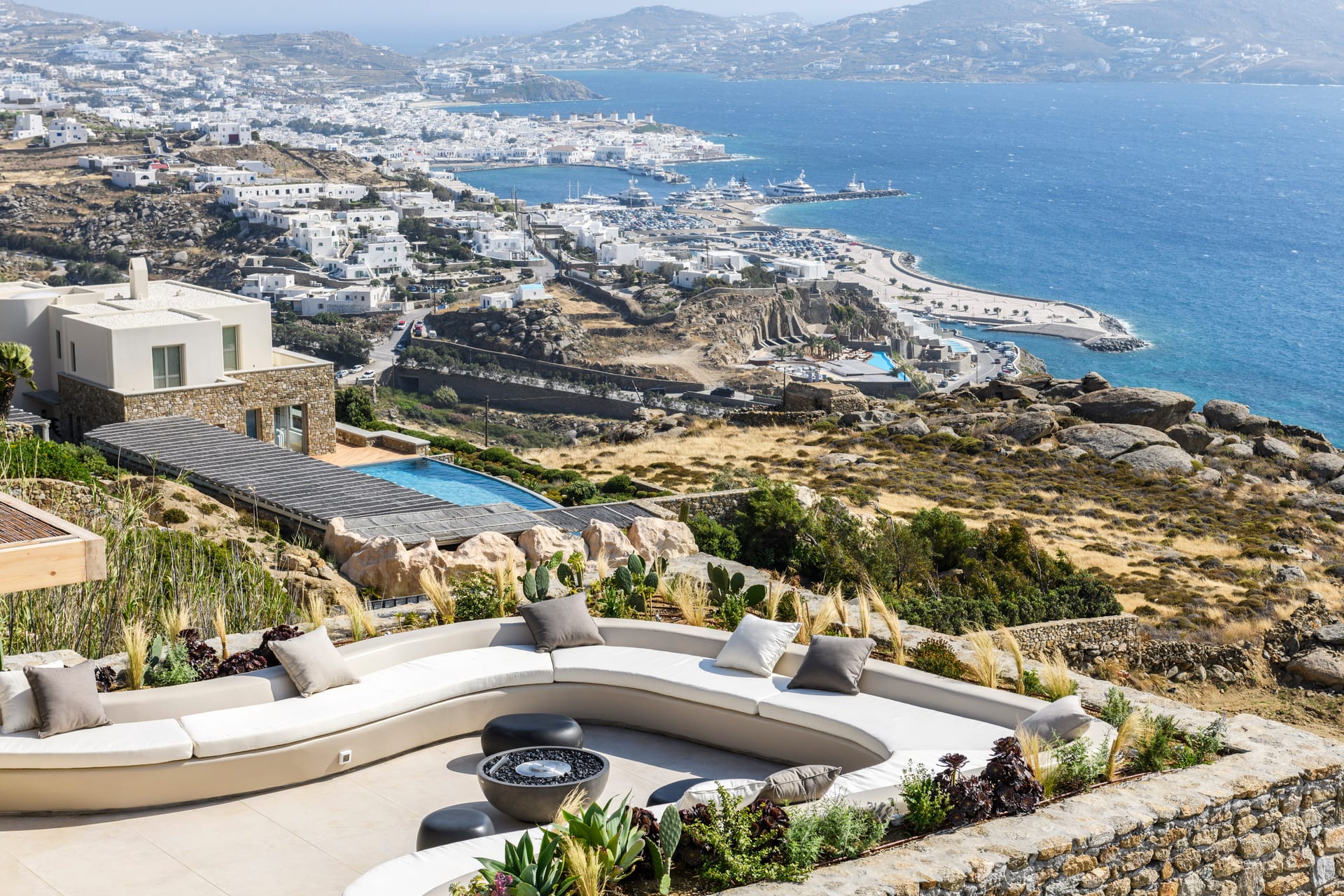 Silver Breeze Villa