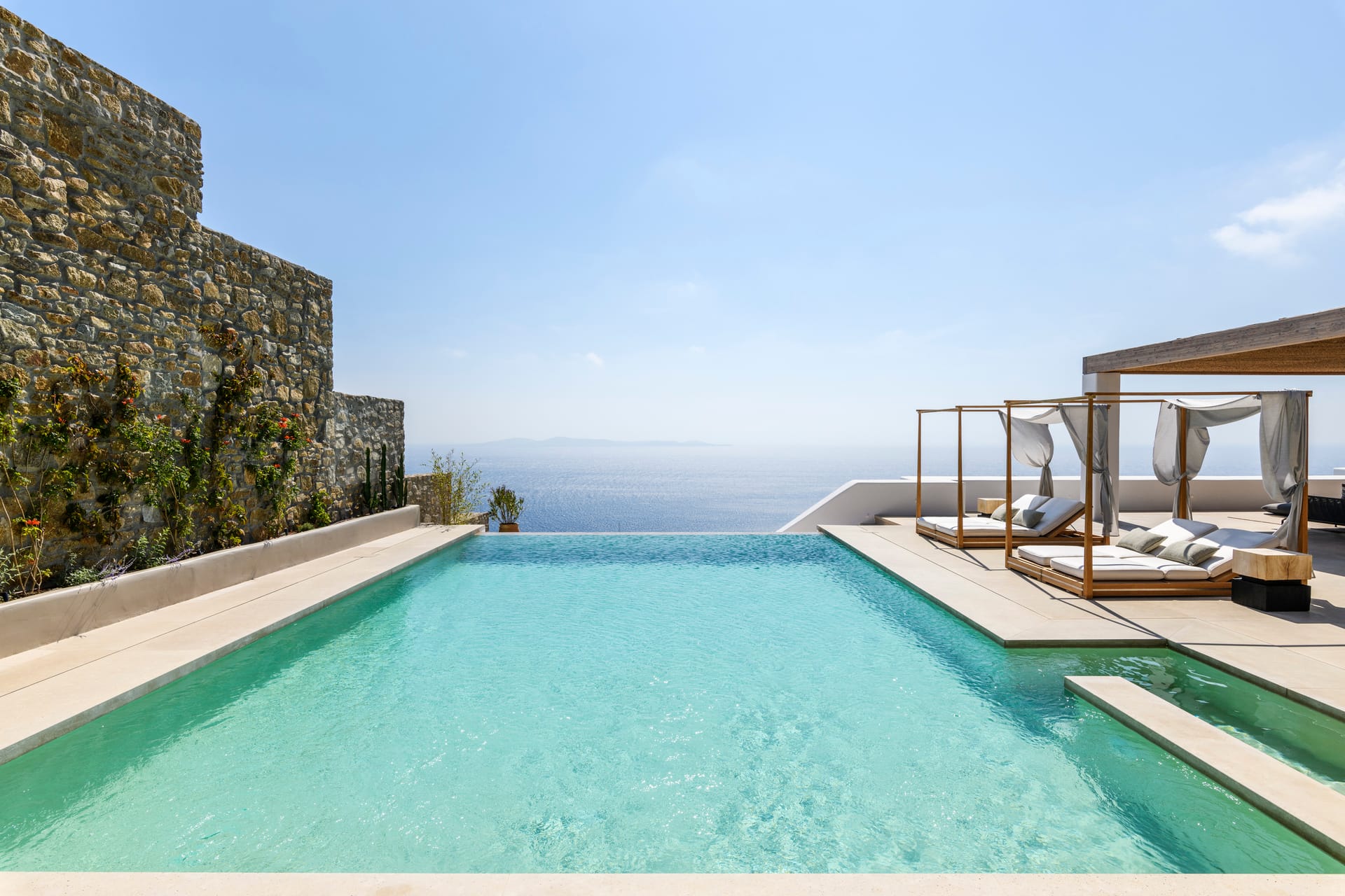 Silver Breeze Villa