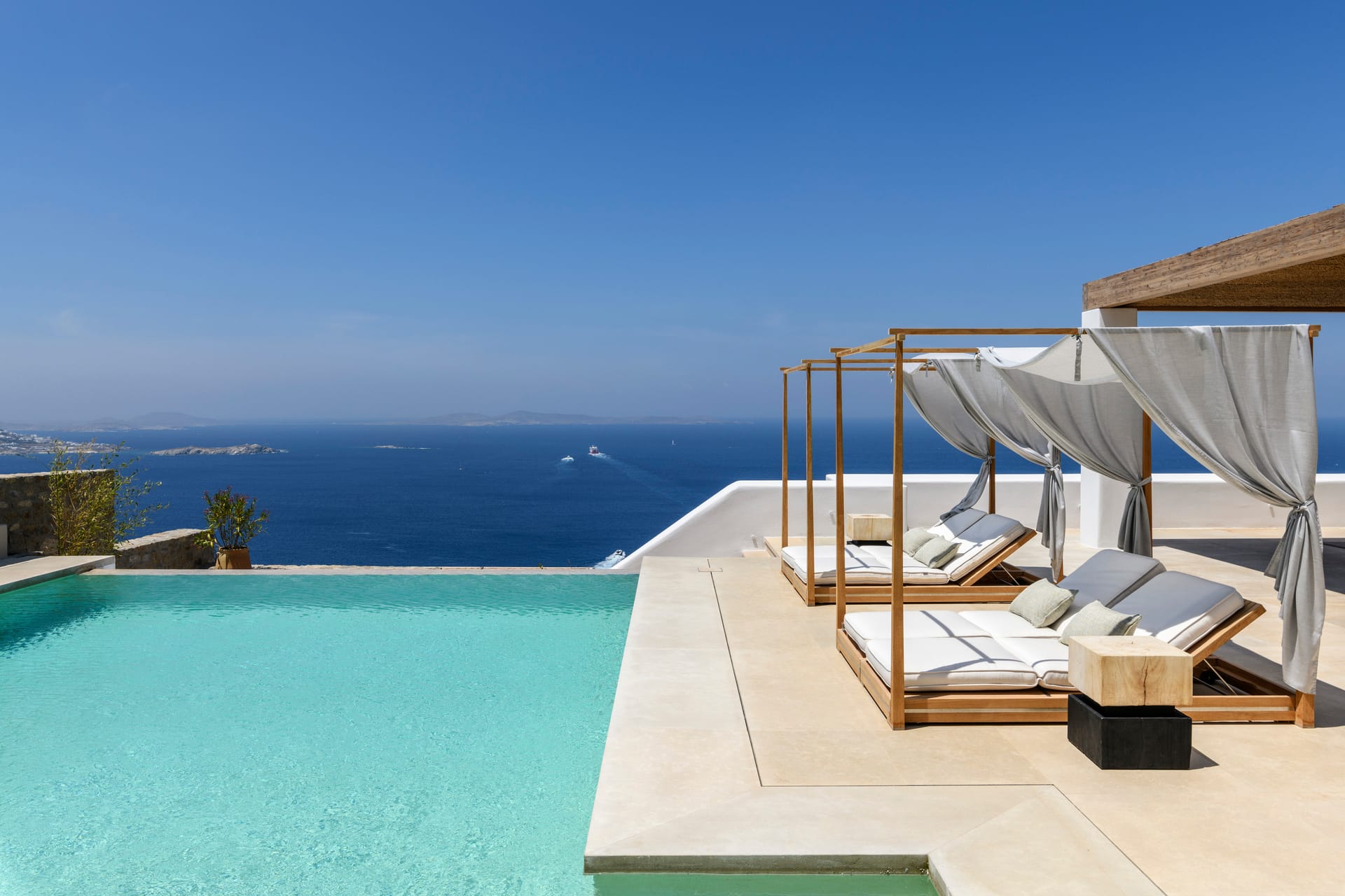 Silver Breeze Villa