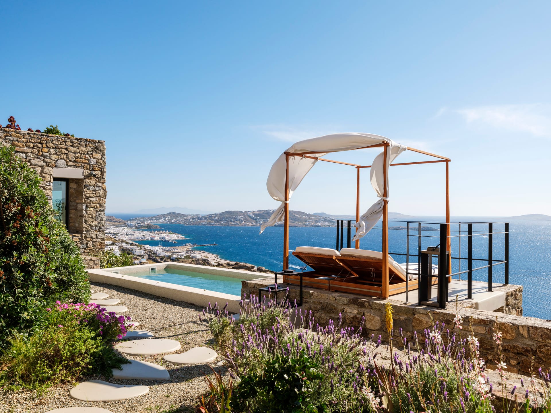 Silver Breeze Villa