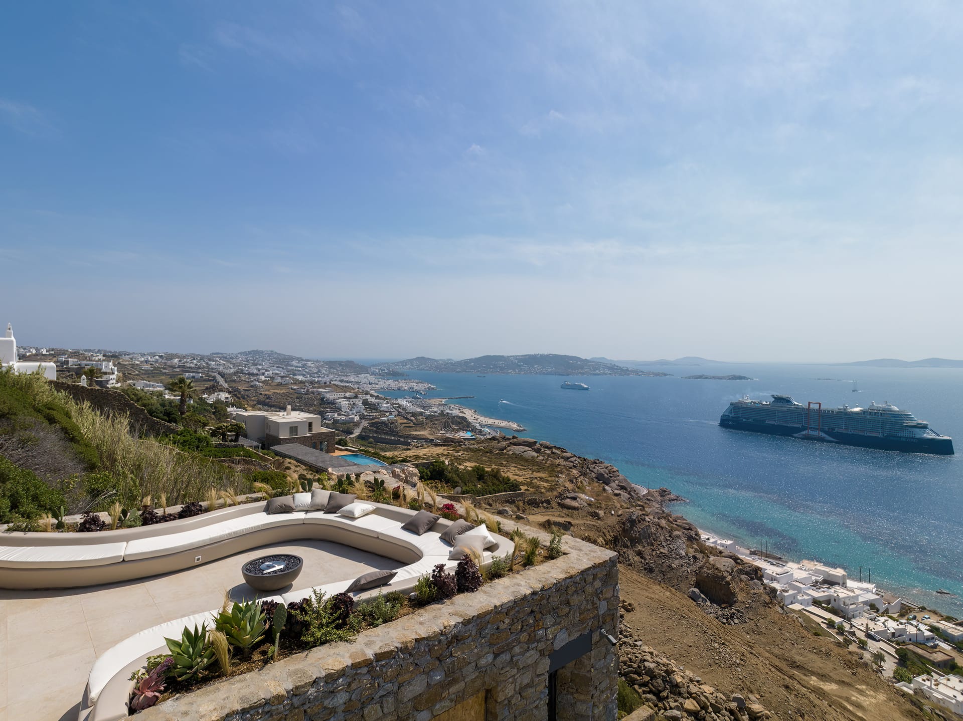 Silver Breeze Villa