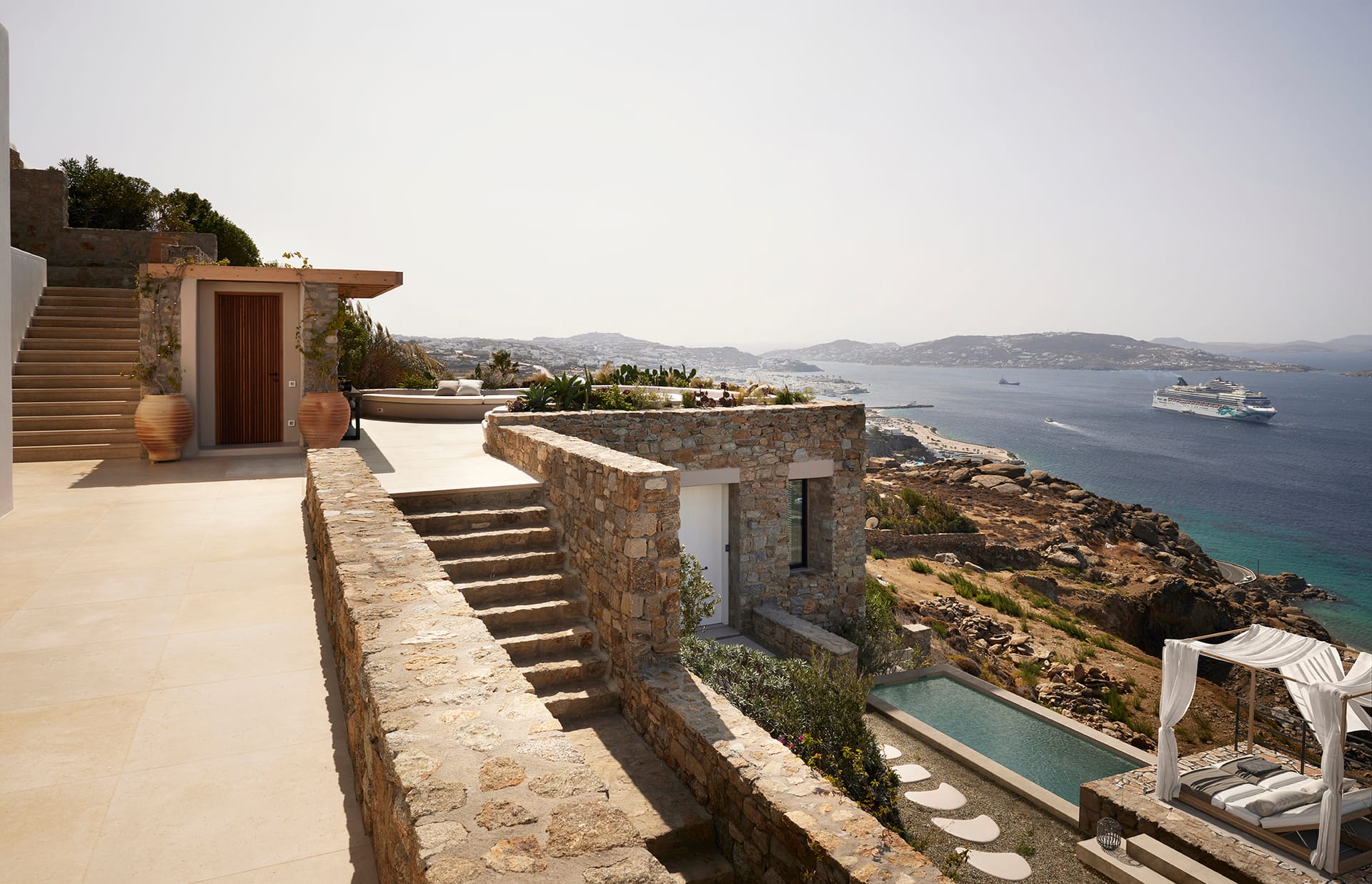 Silver Breeze Villa