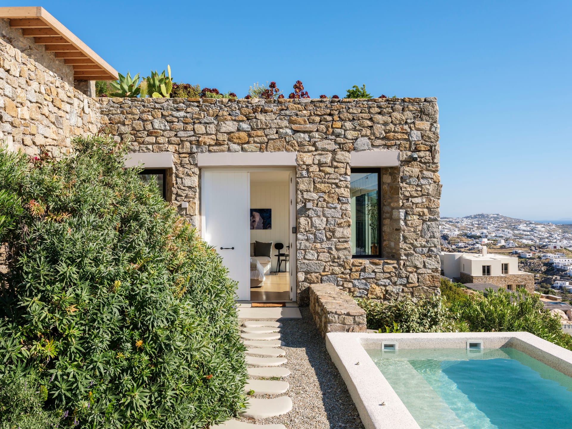 Silver Breeze Villa