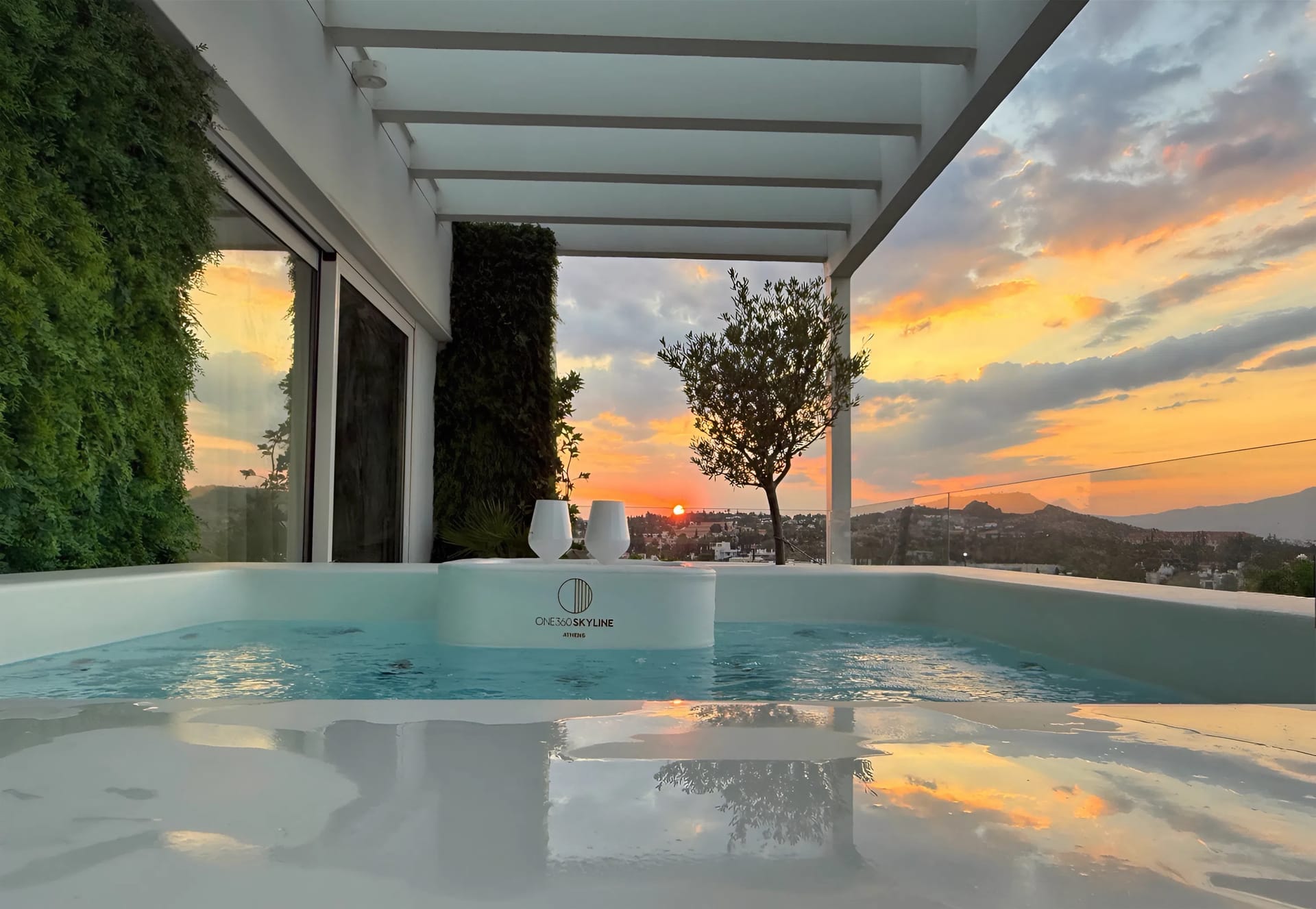 One 360 Skyline Athens Penthouses​