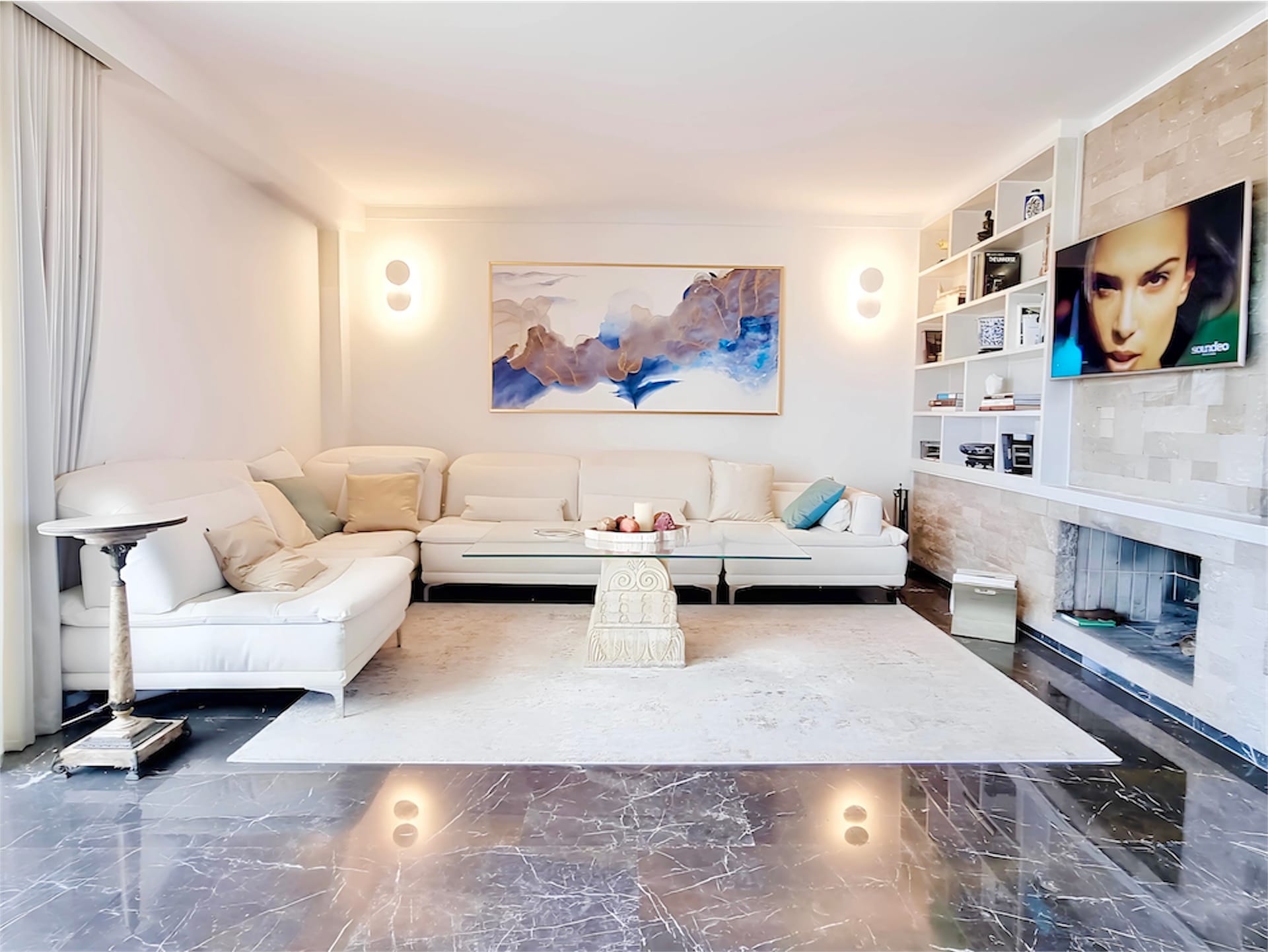 One 360 Skyline Athens Penthouses​