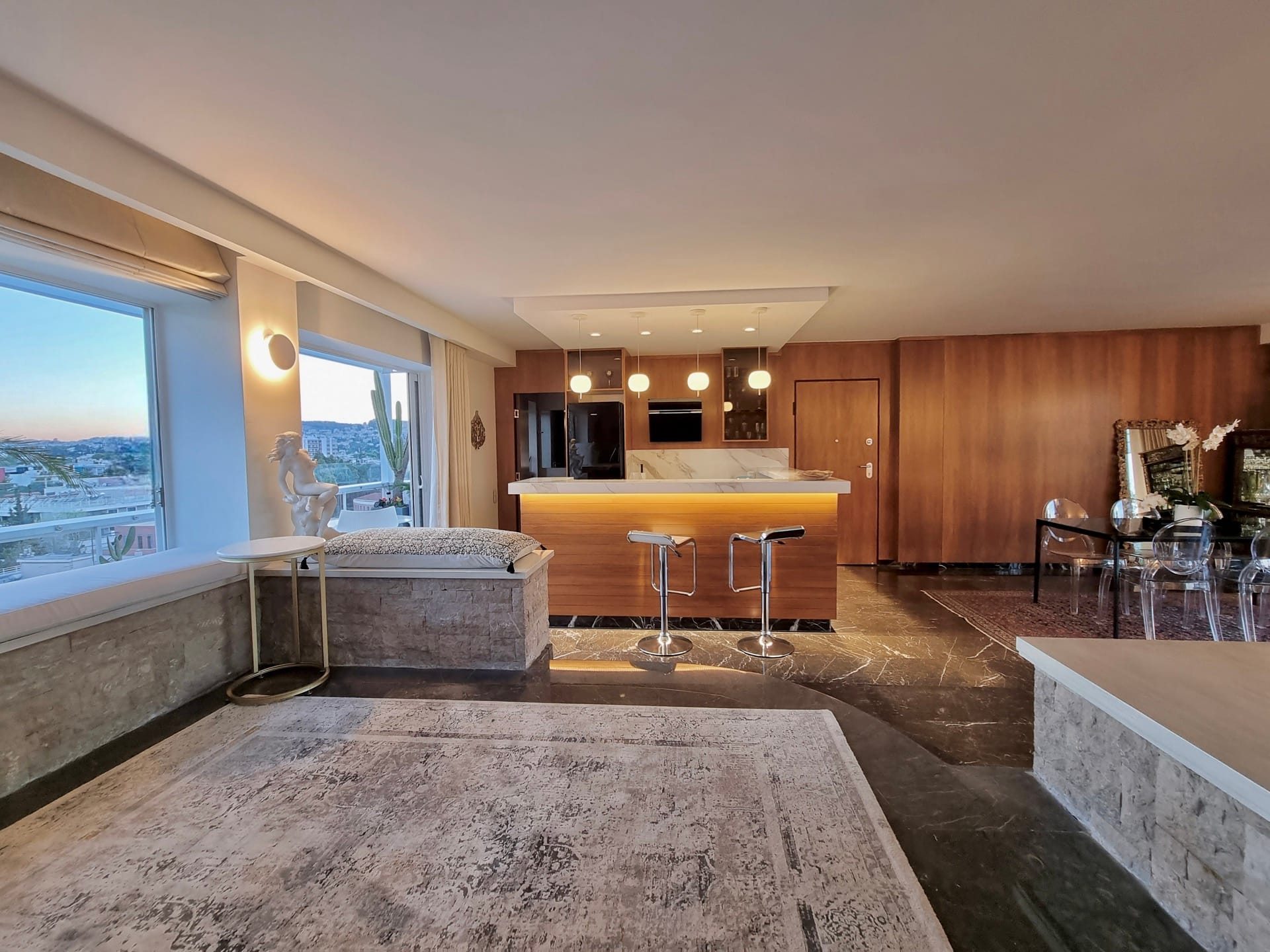 One 360 Skyline Athens Penthouses​