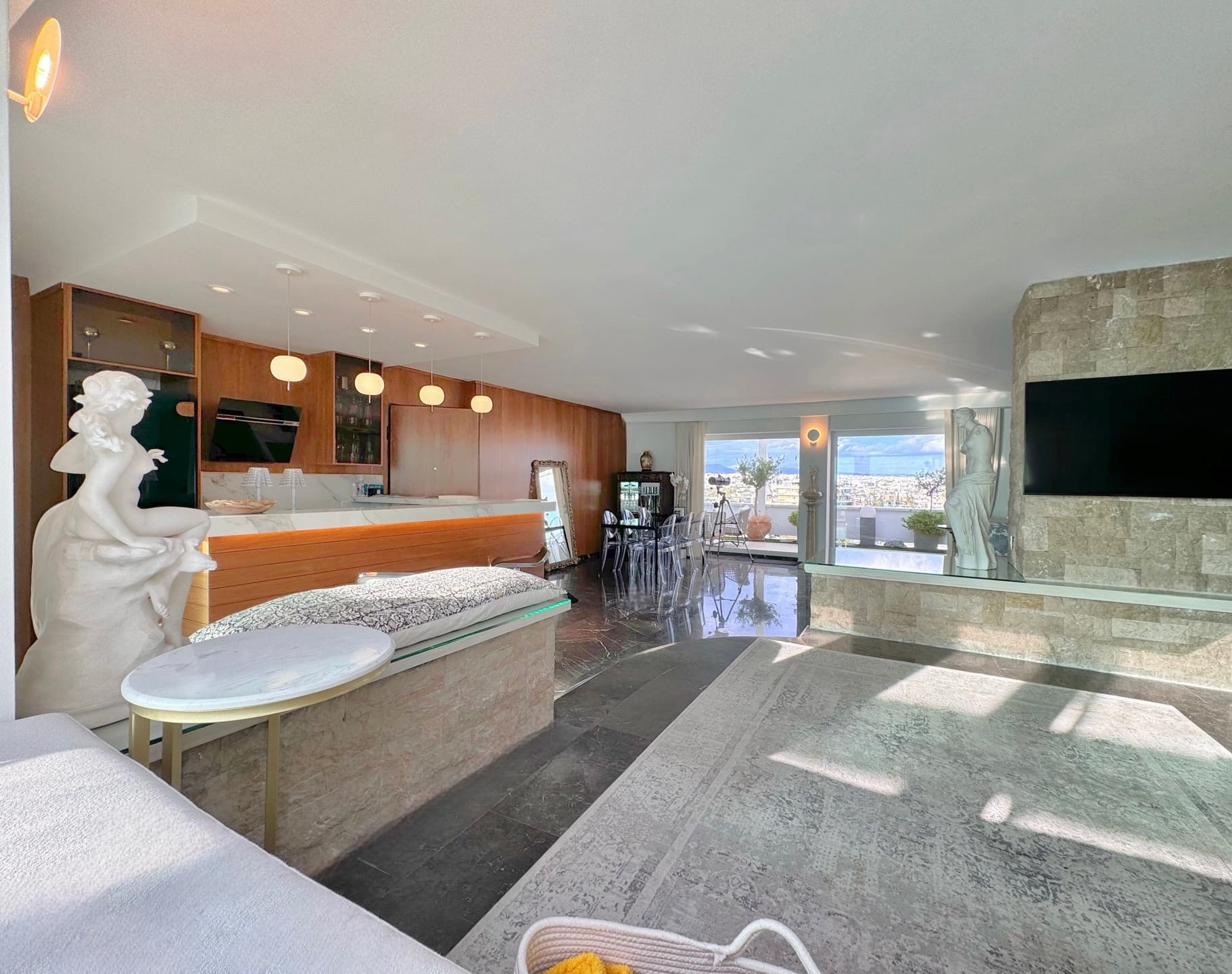 One 360 Skyline Athens Penthouses​