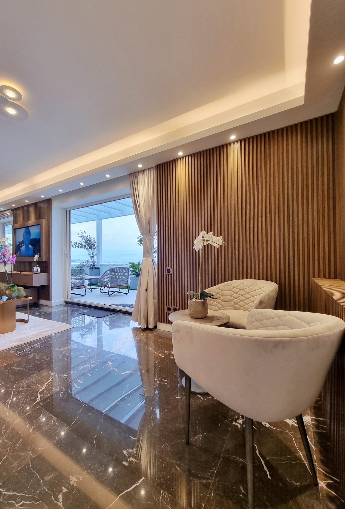 One 360 Skyline Athens Penthouses​