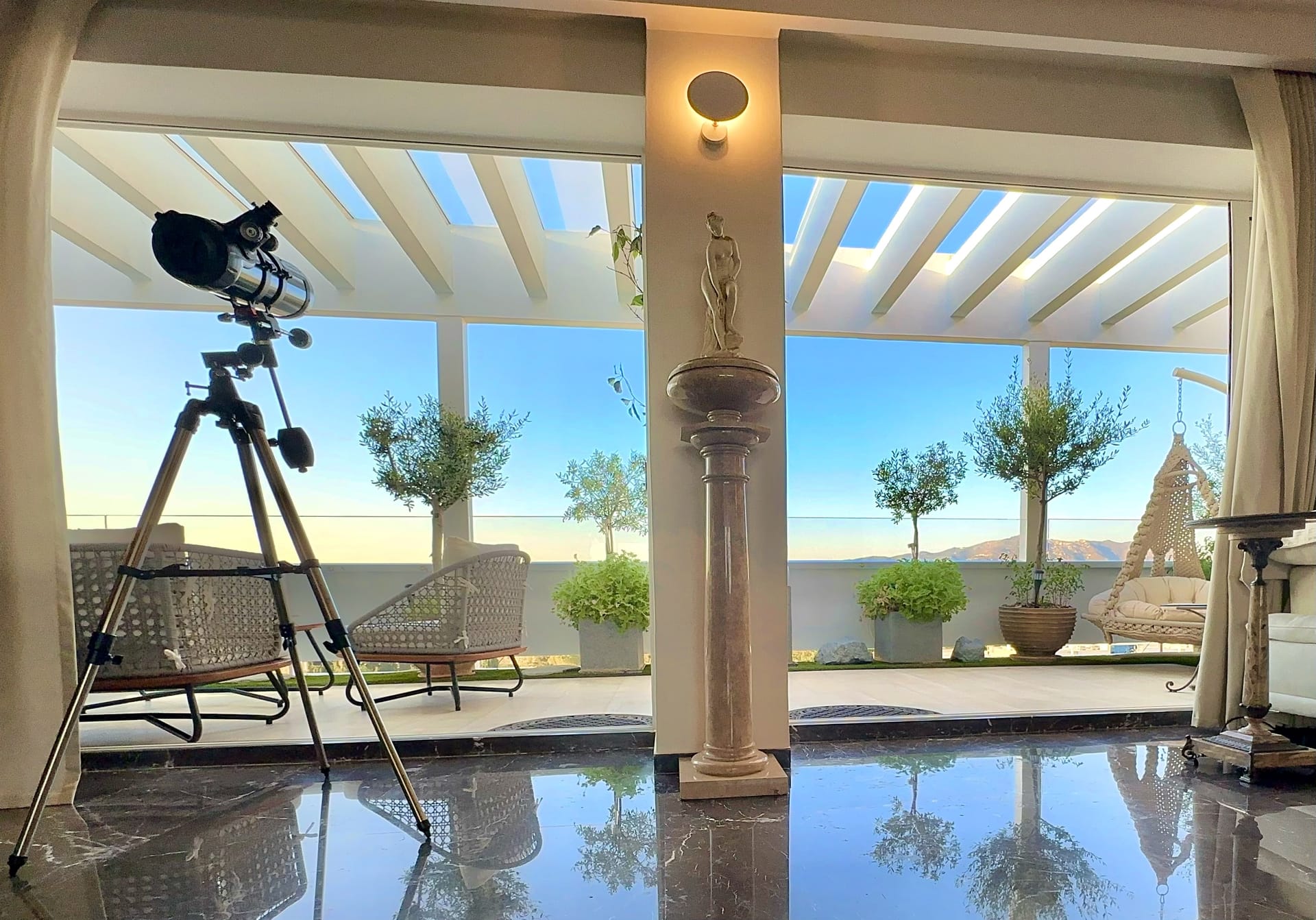 One 360 Skyline Athens Penthouses​