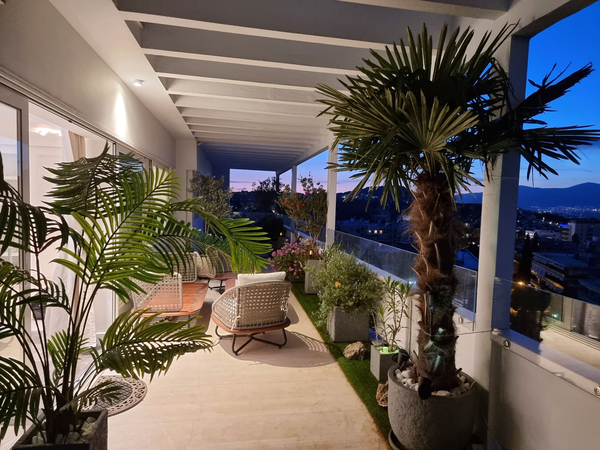 One 360 Skyline Athens Penthouses​