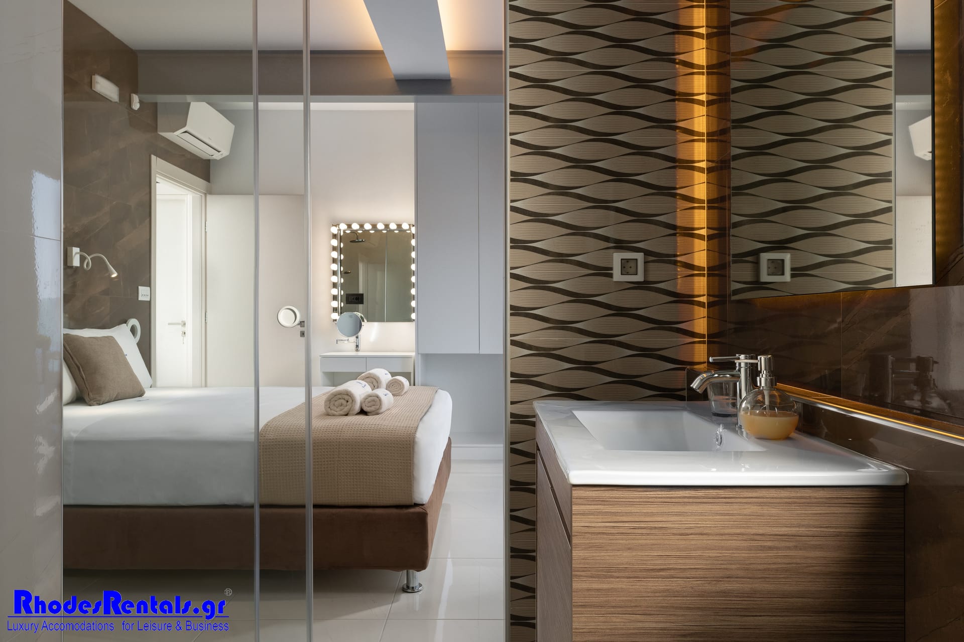 Rhodes Skyline Suites