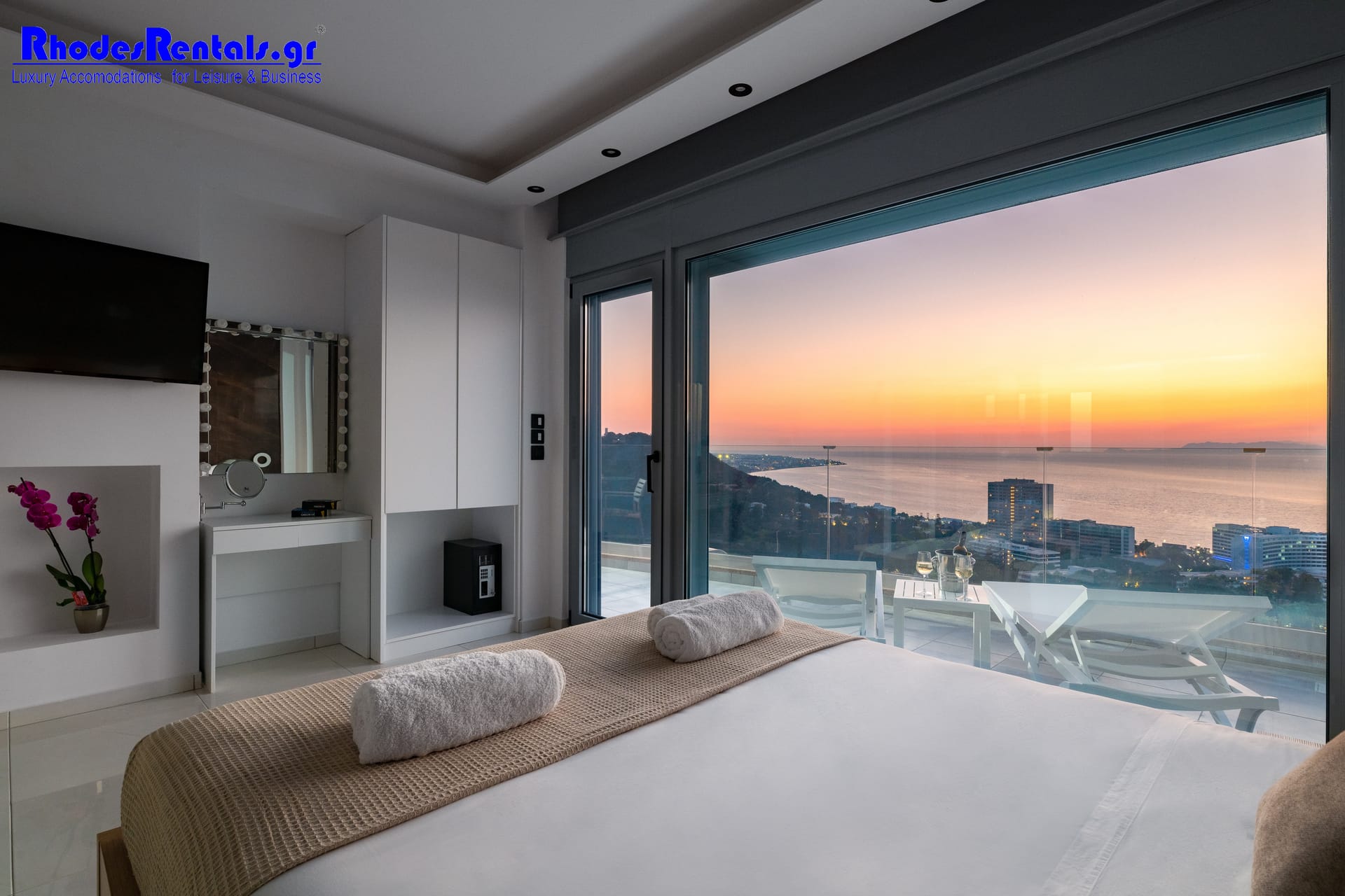Rhodes Skyline Suites