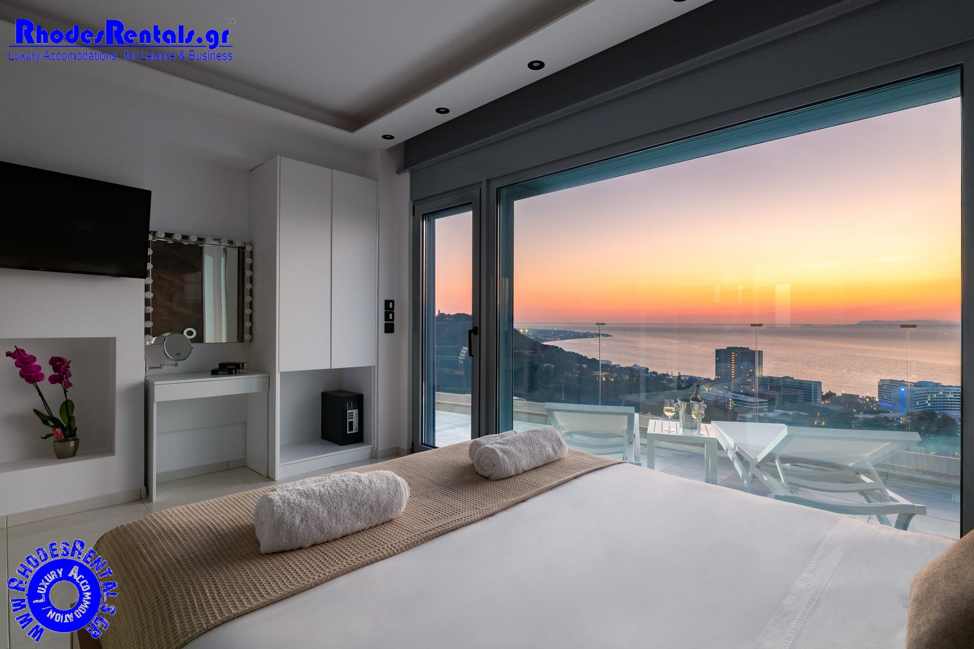 Rhodes Skyline Suites