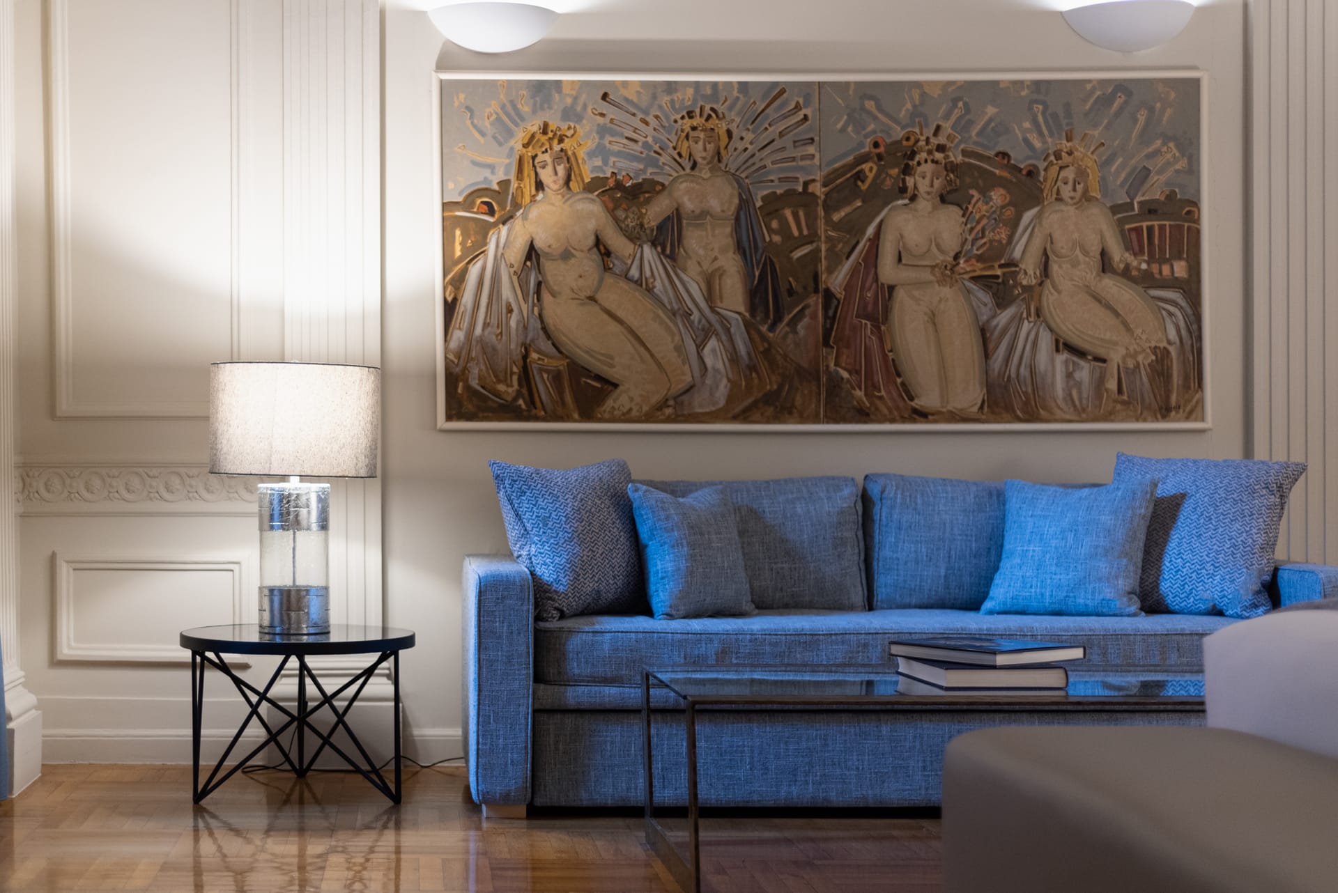 33 Solonos Suites