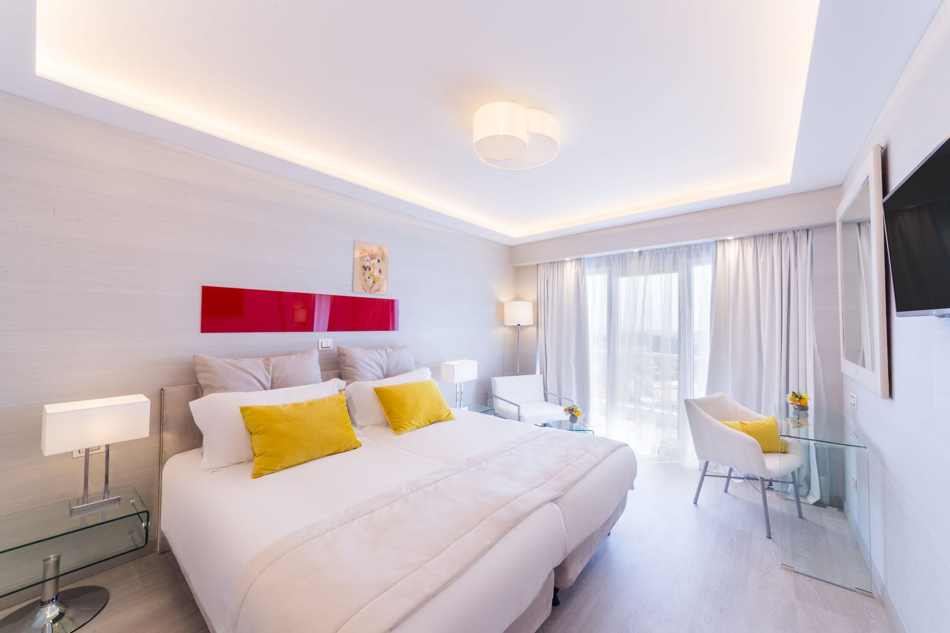 Saint George Lycabettus Lifestyle Hotel