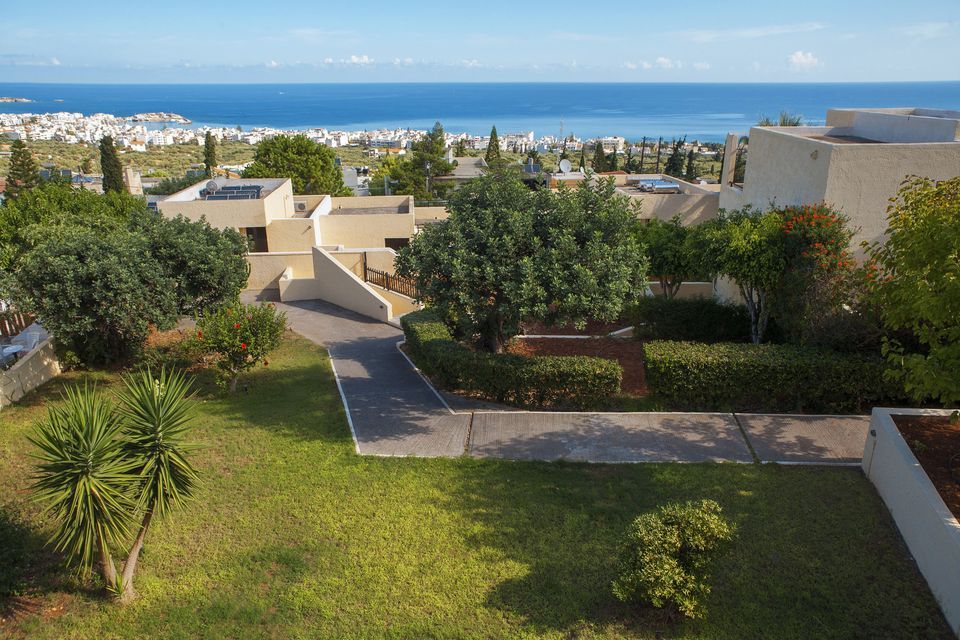 Sundance Apartments & Suites