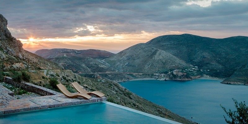 Tainaron Blue Retreat
