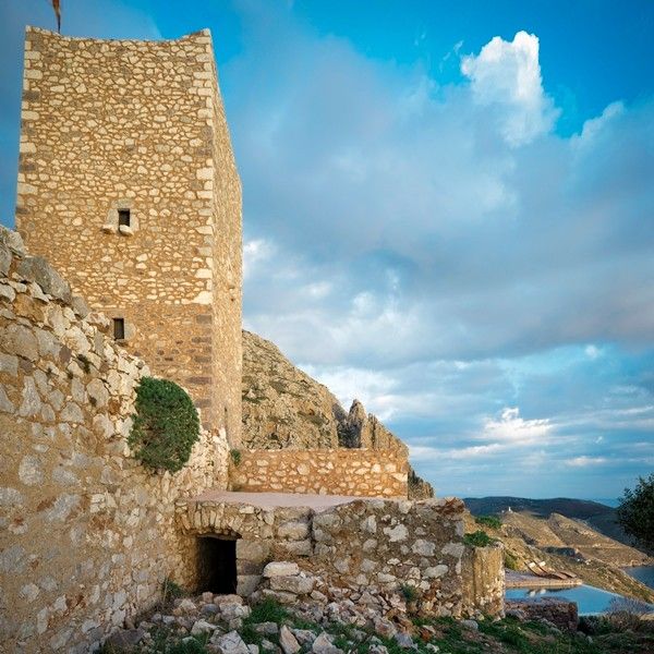 Tainaron Blue Retreat