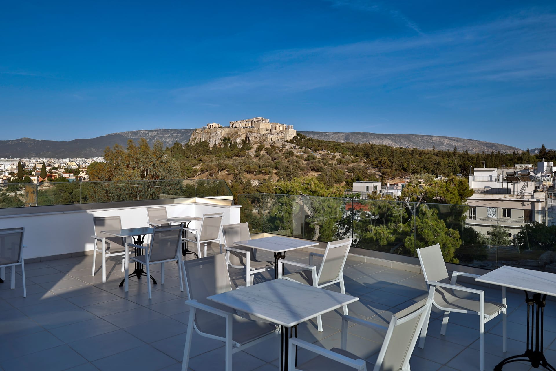 Parthenon Rooftop Luxury APTS