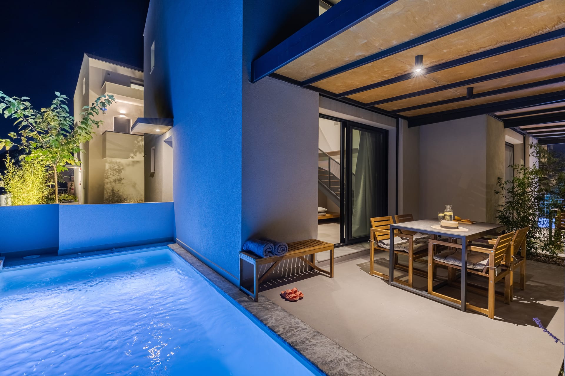 The 8 Suites
