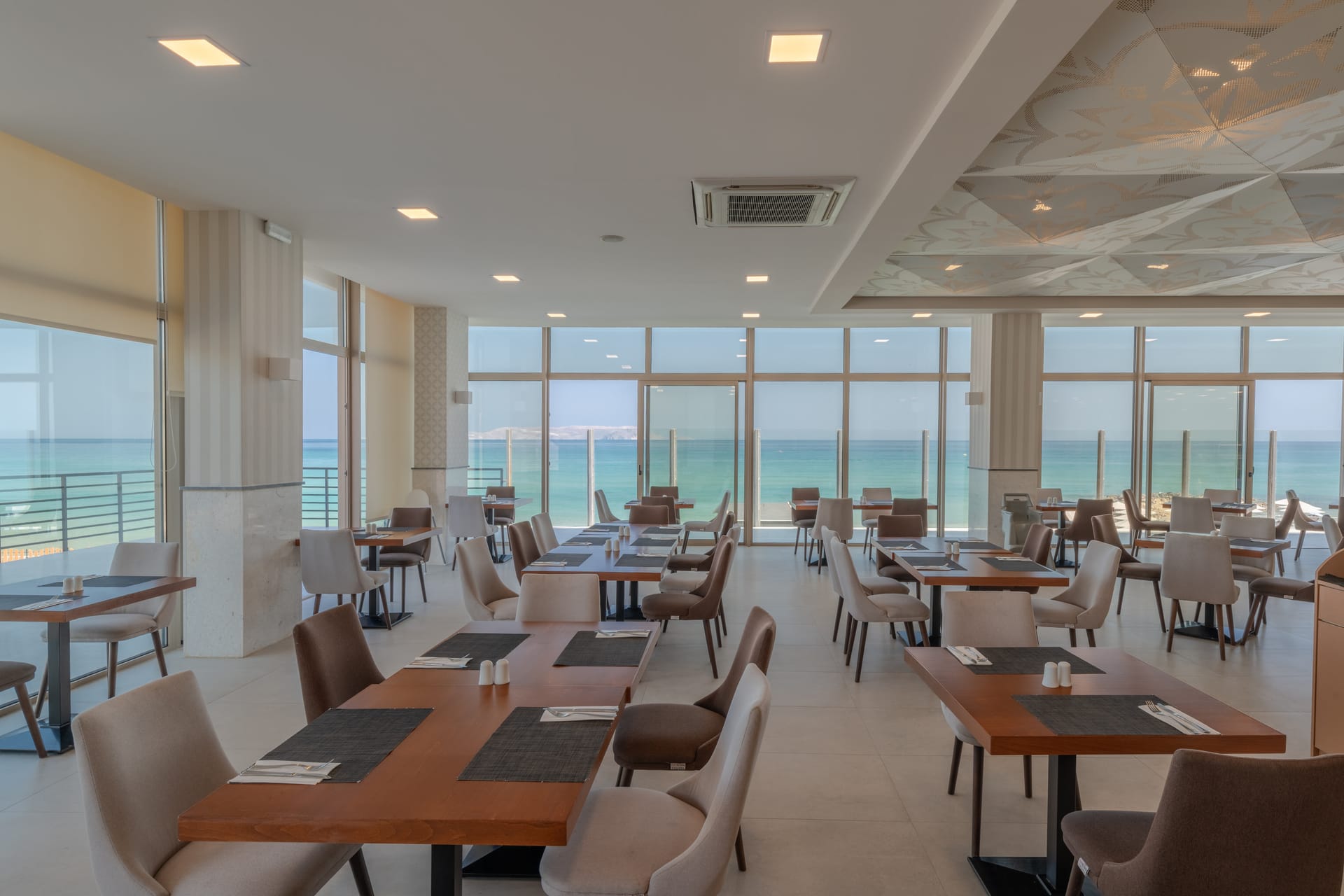 Themis Beach Hotel