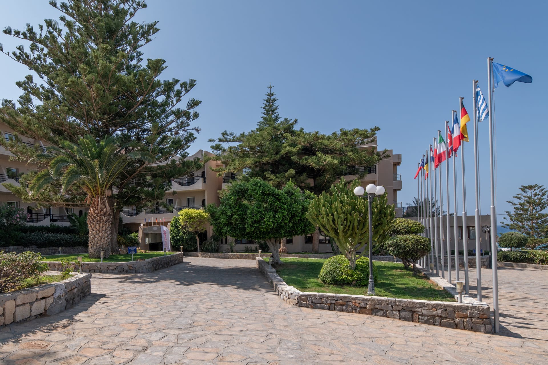 Themis Beach Hotel