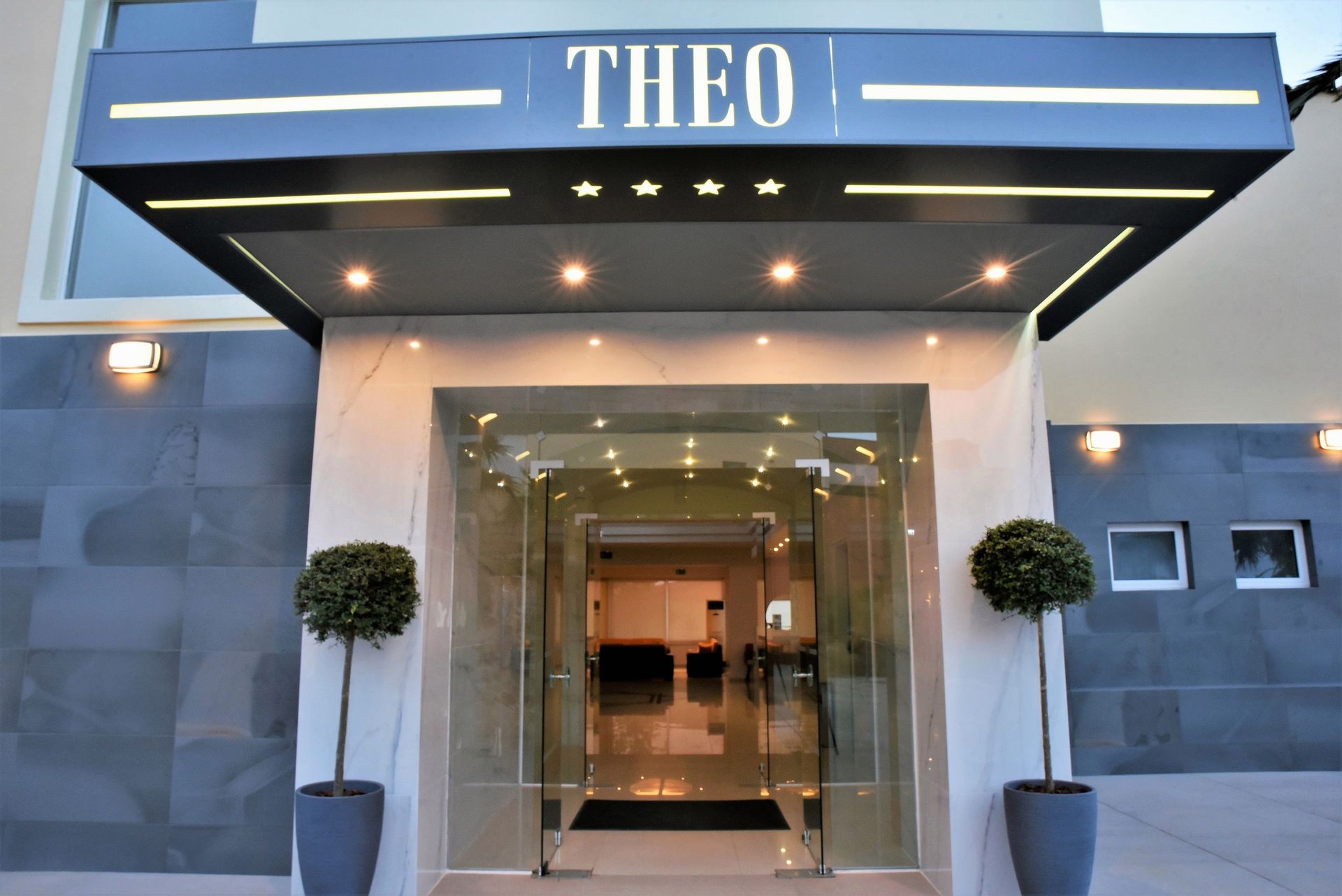 Theo Hotel Chania