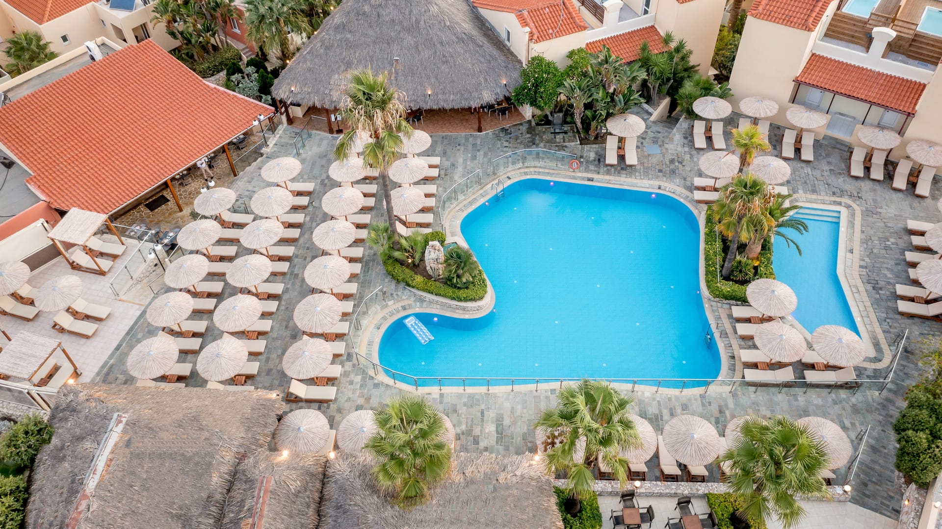 Theo Hotel Chania