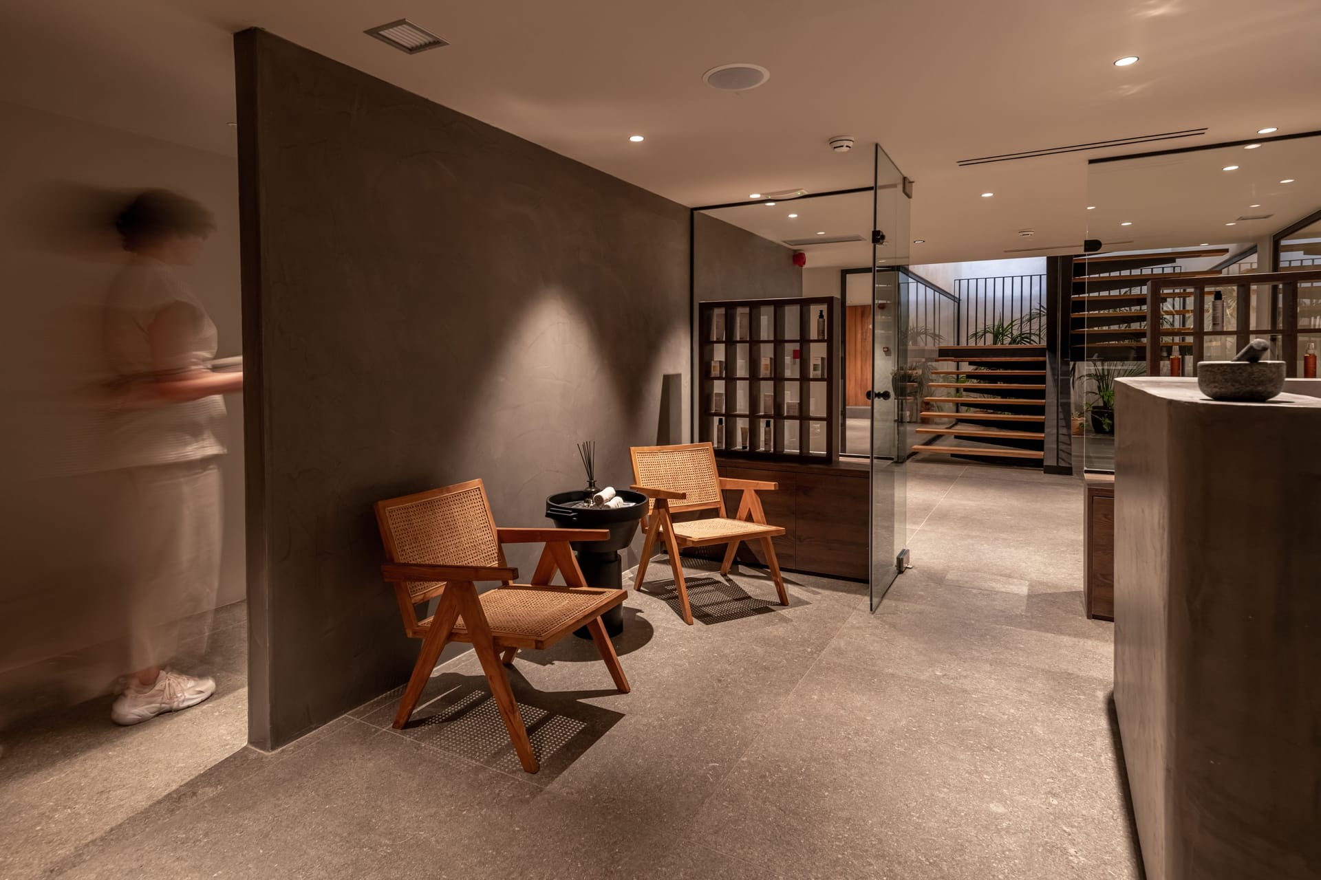 Theros All Suite Hotel