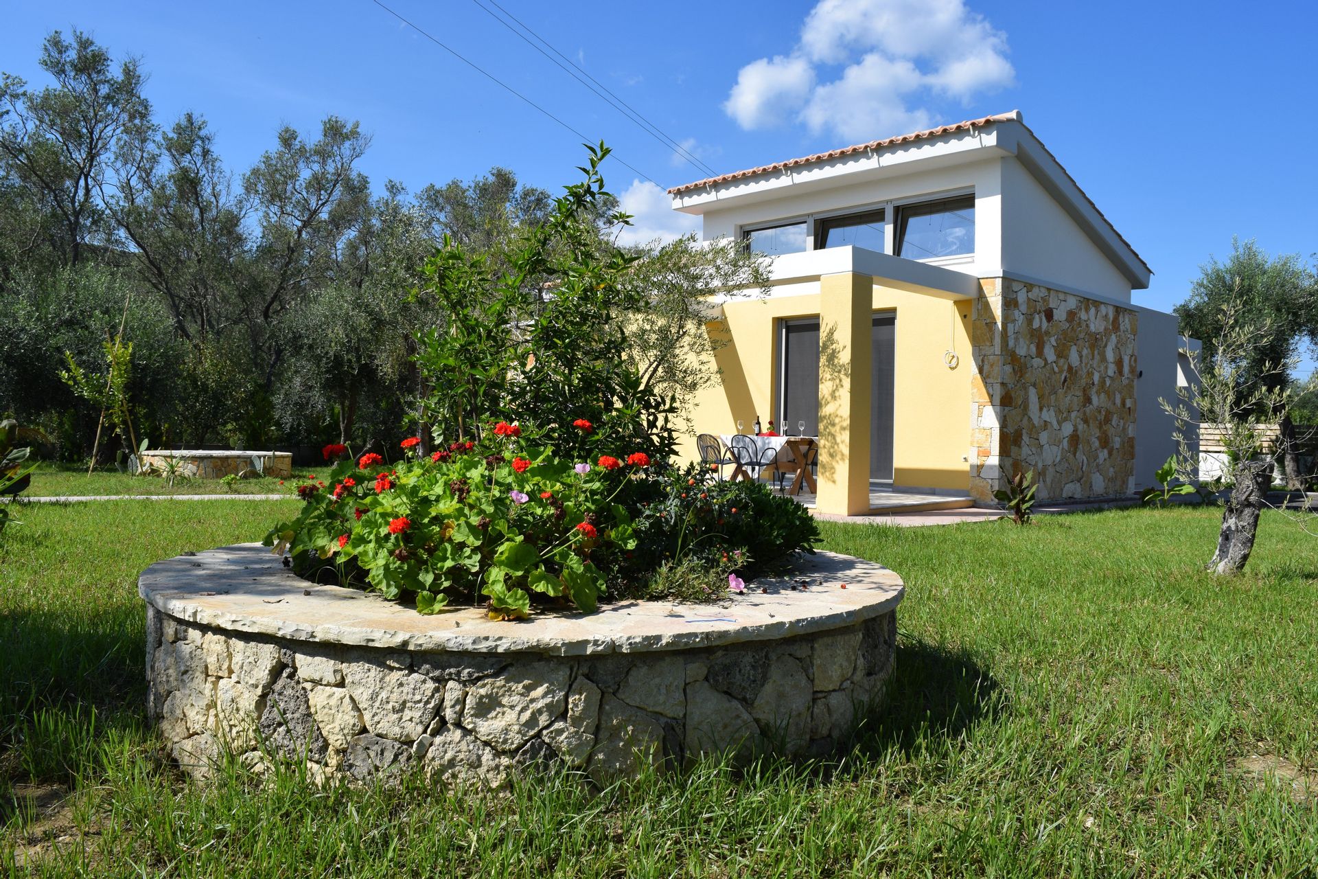 Three Stars Luxury Villas