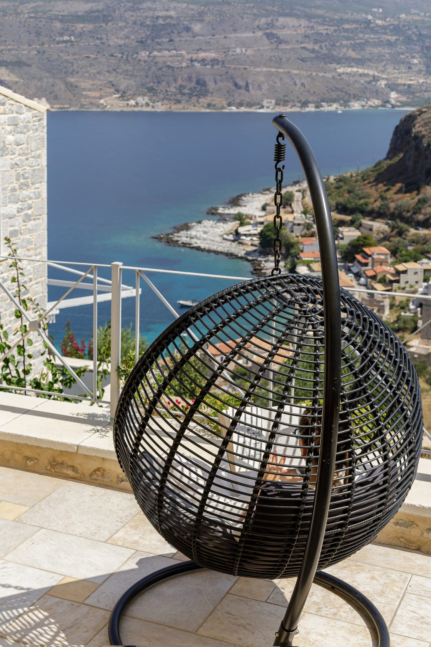 Trapela Limeni, Luxury Suites