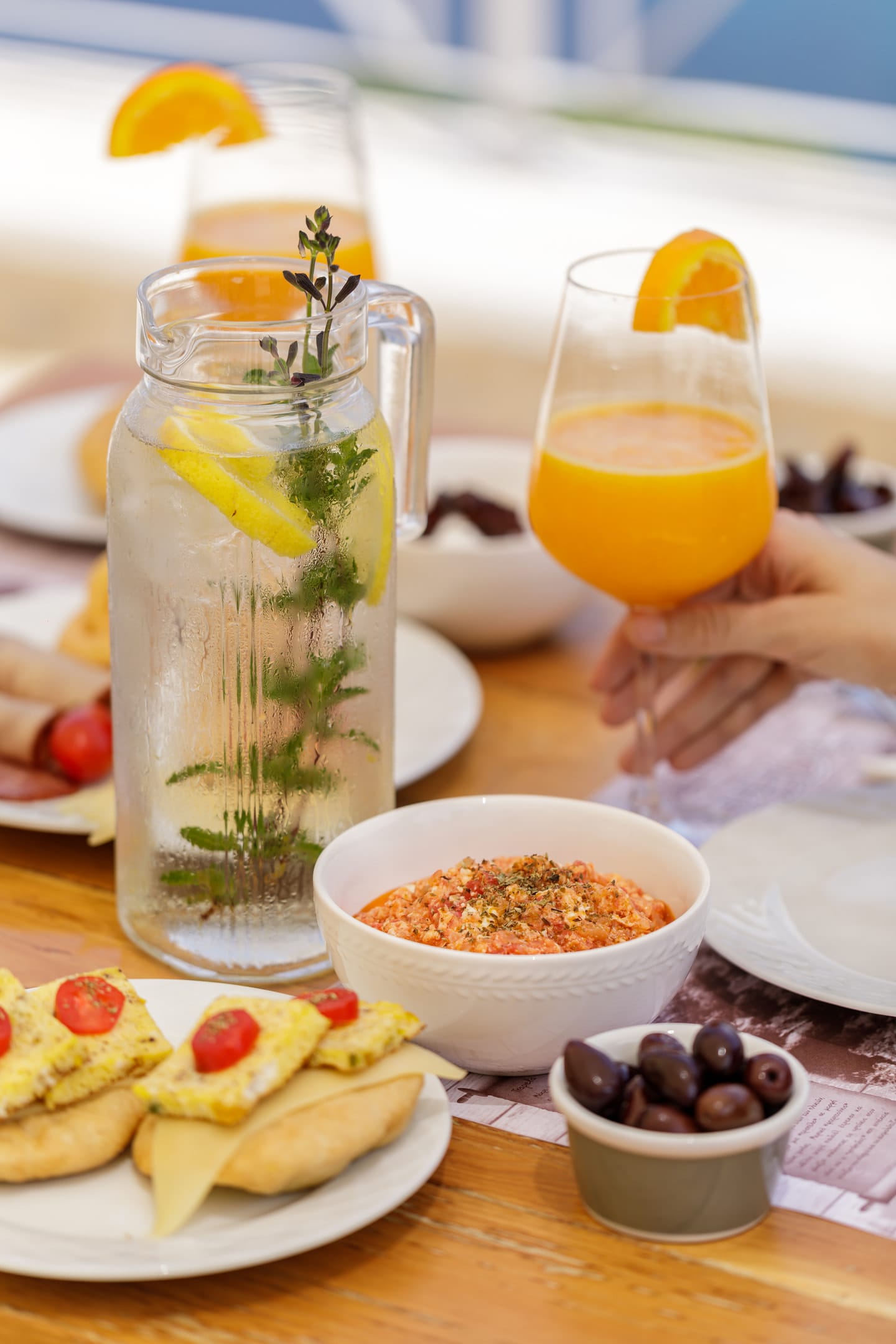 Trapela Limeni, Luxury Suites