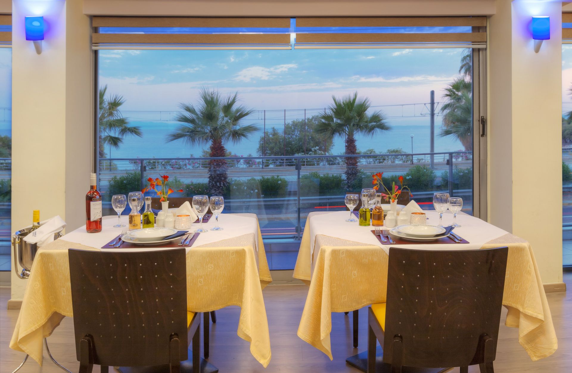 Tropical Hotel Athens