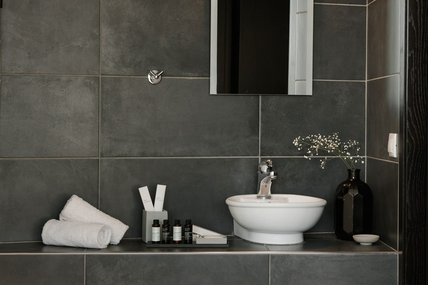 Acropolis Suites Troulanda