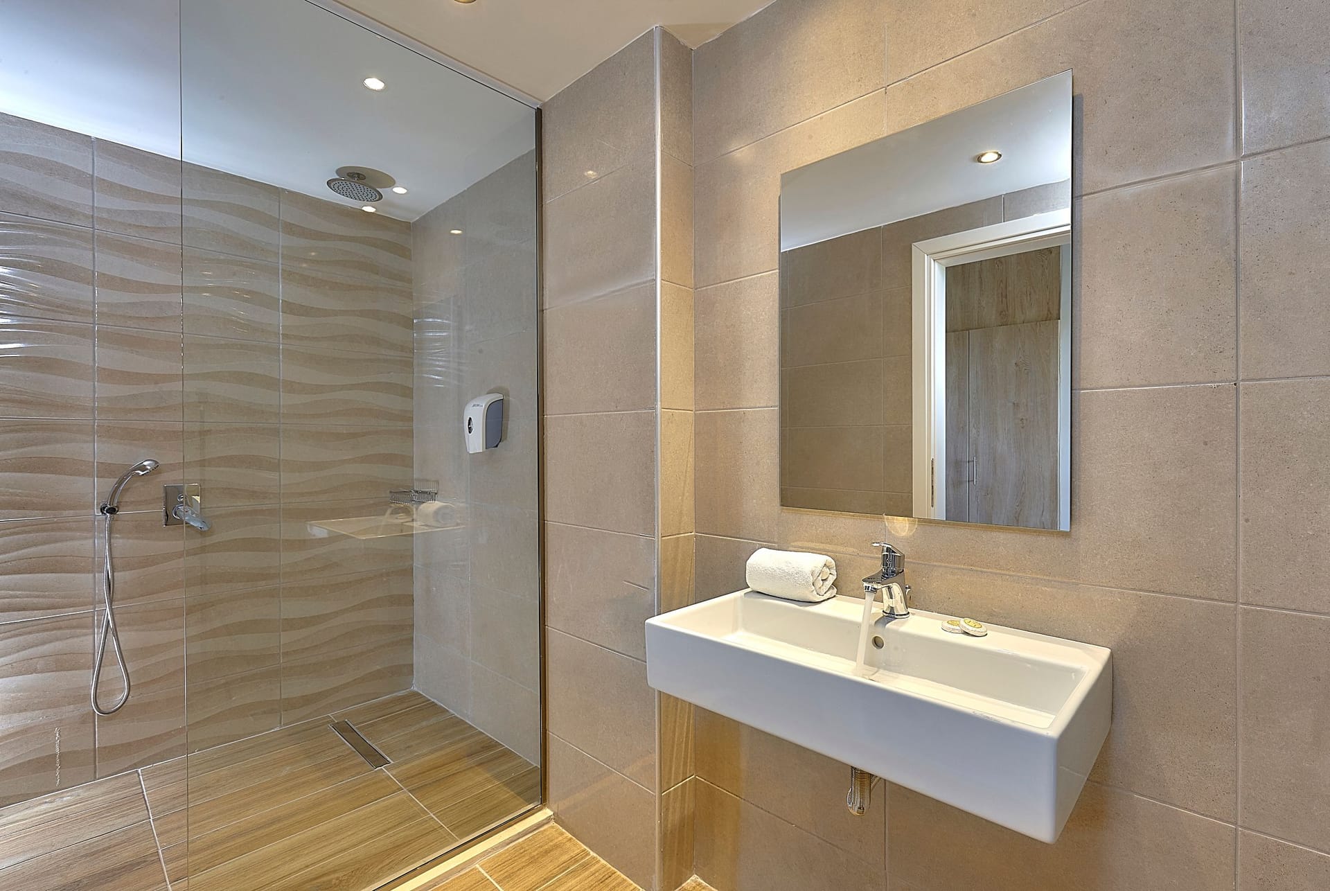 Vasia Royal Hotel