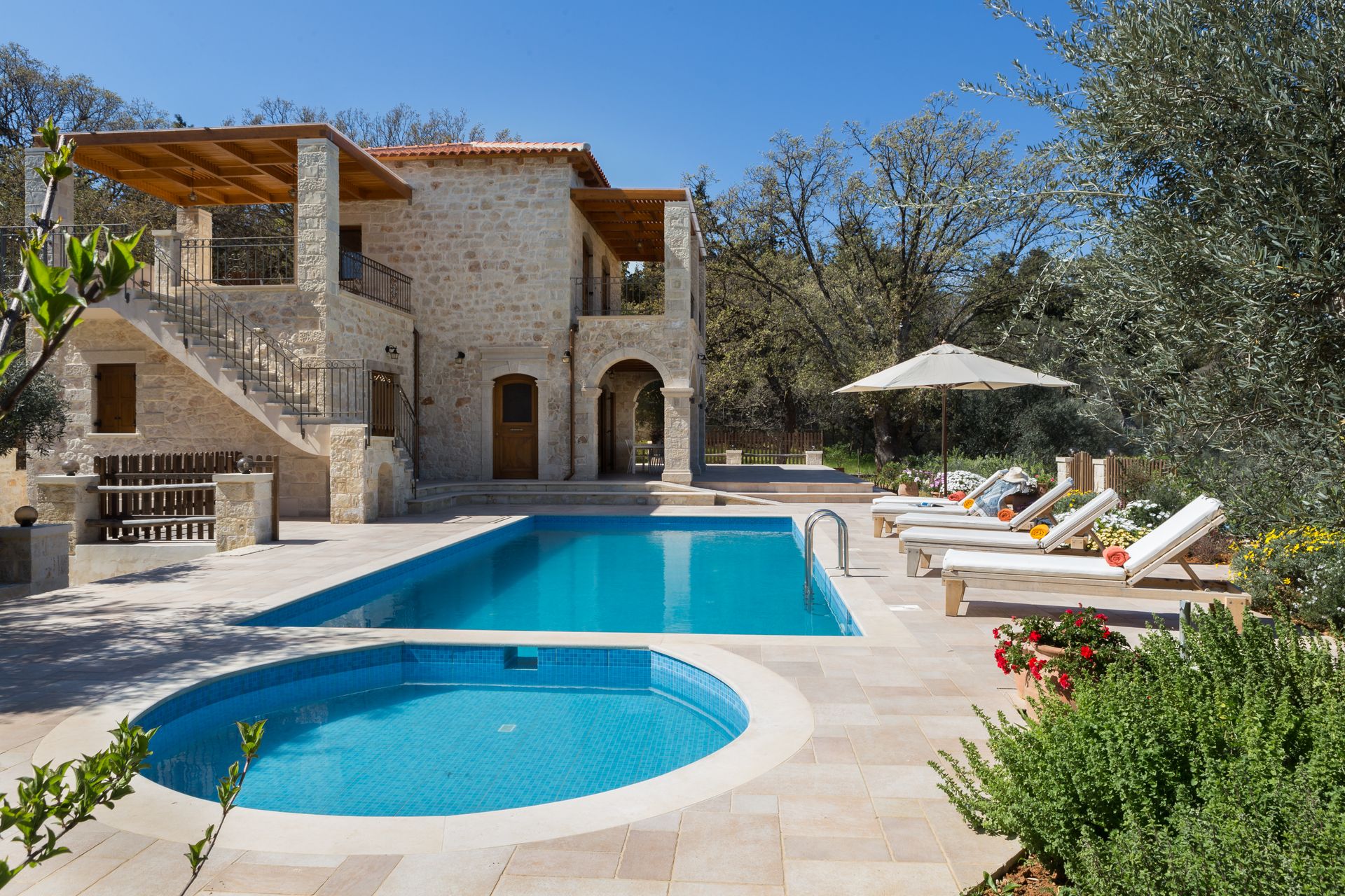 Vederi Estate