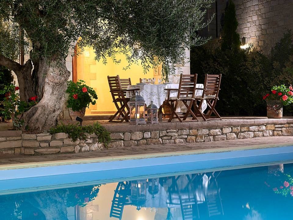 Vederi Estate