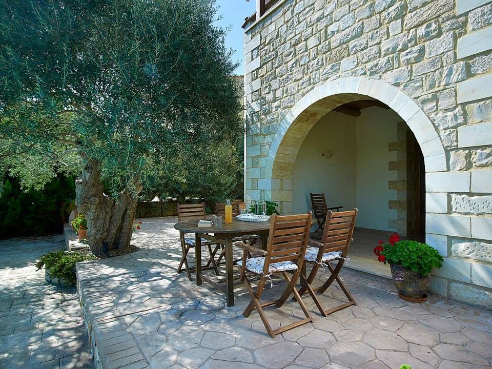 Vederi Estate