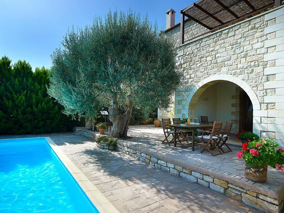 Vederi Estate