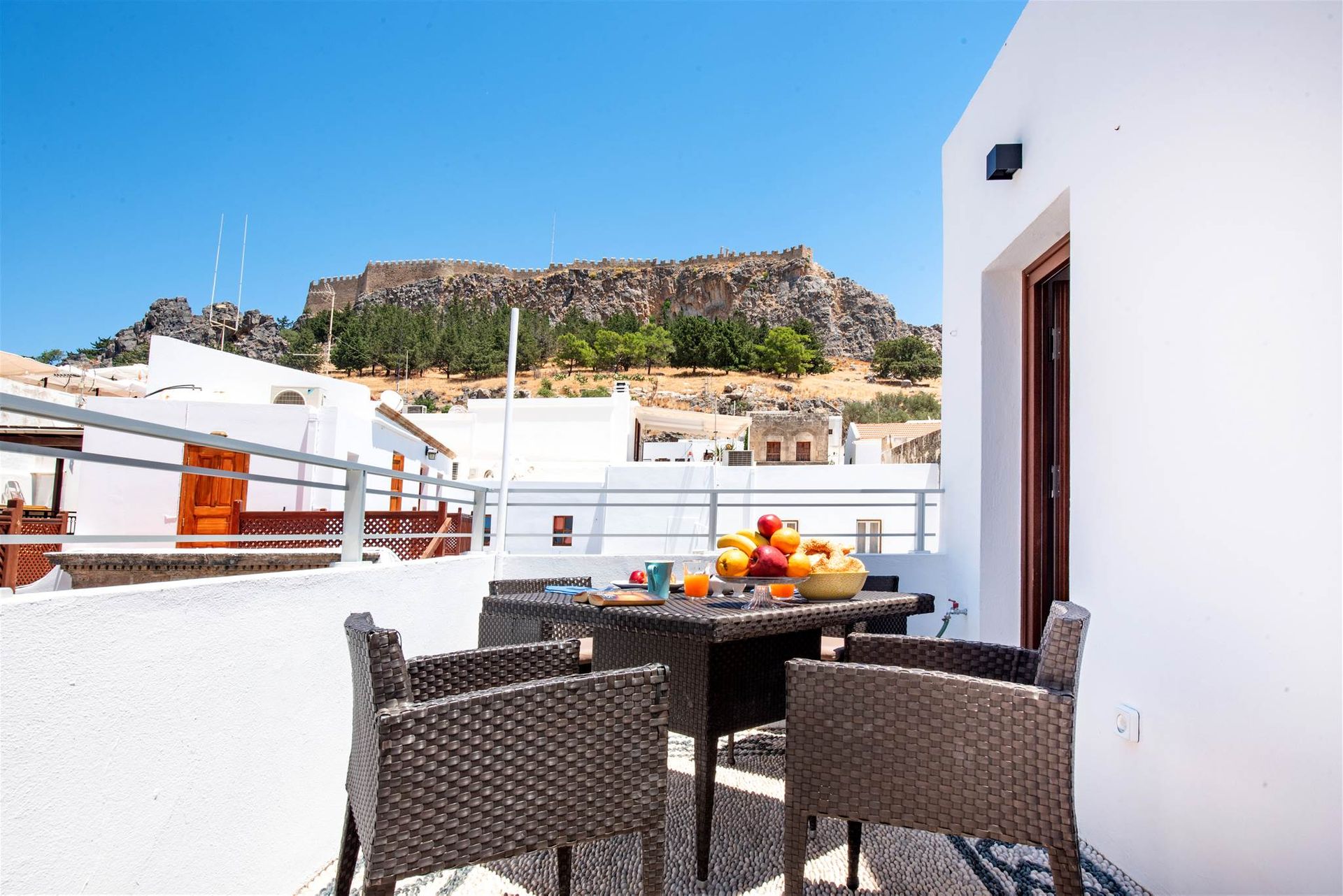 InLindos Villa