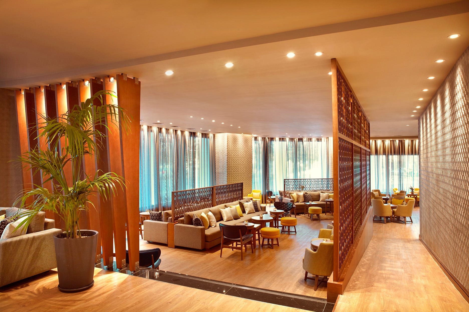 Zeus Wyndham Grand Athens