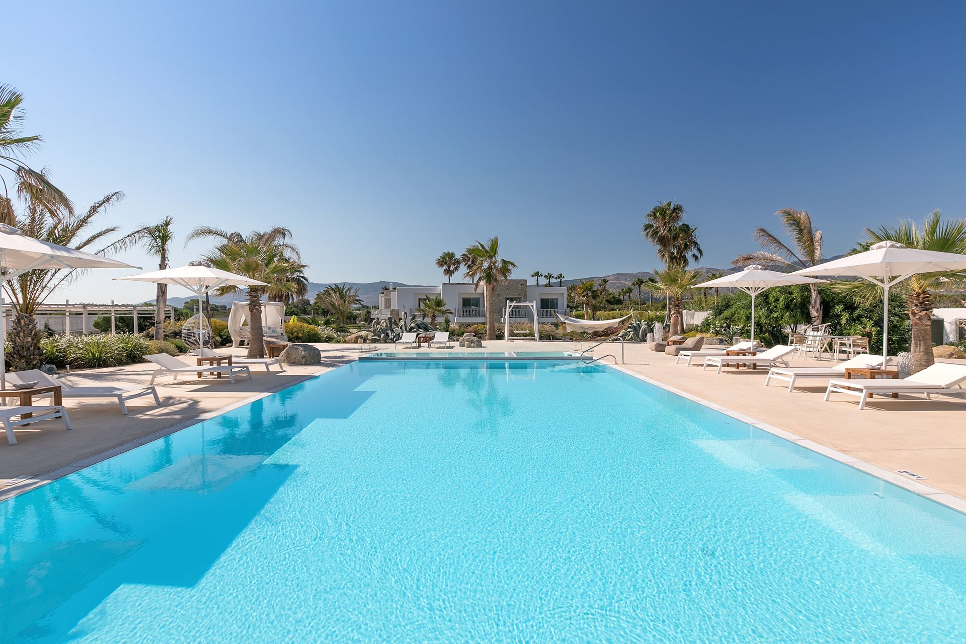 Kos White Pearls Luxury Suites