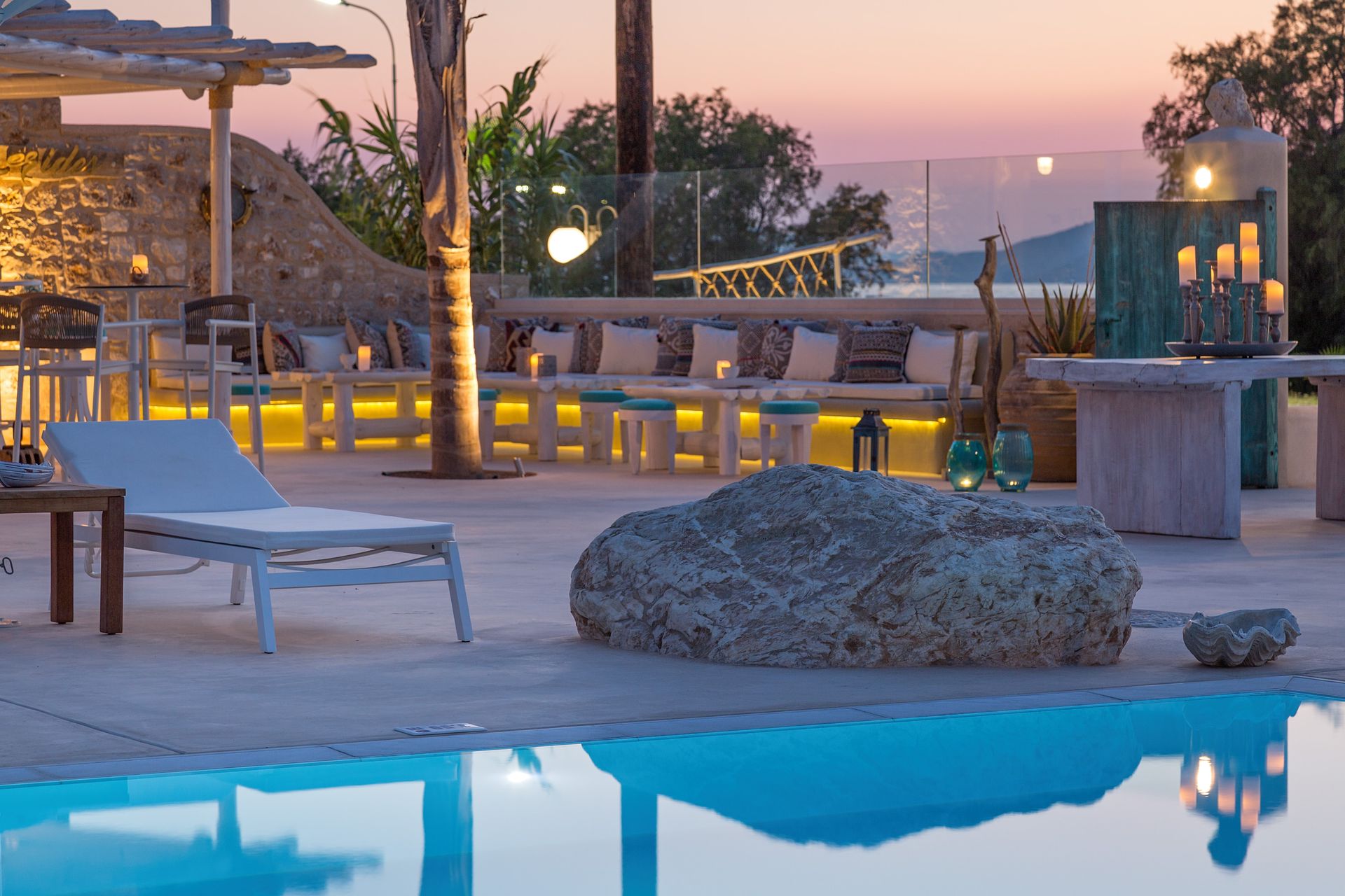 Kos White Pearls Luxury Suites