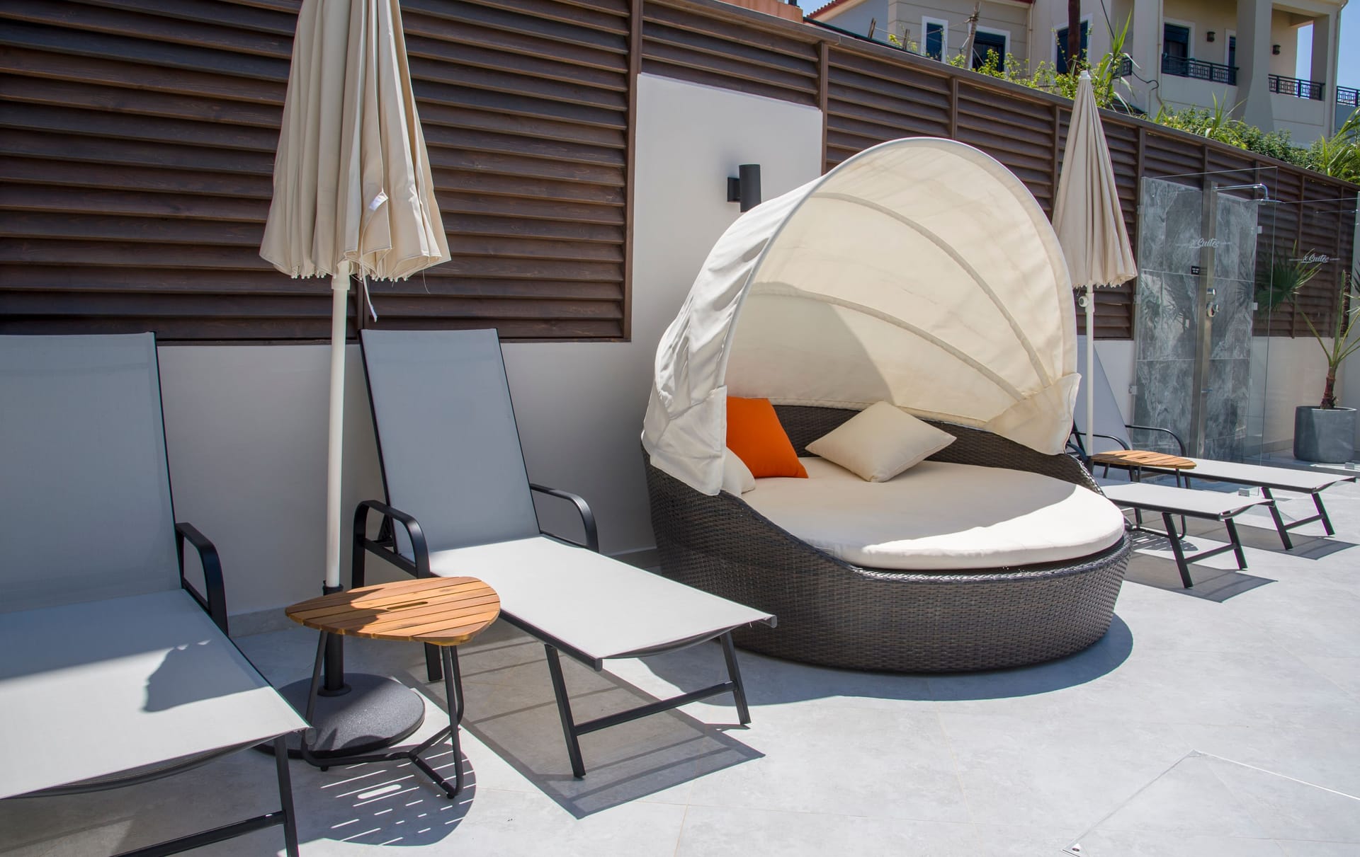 xSuites