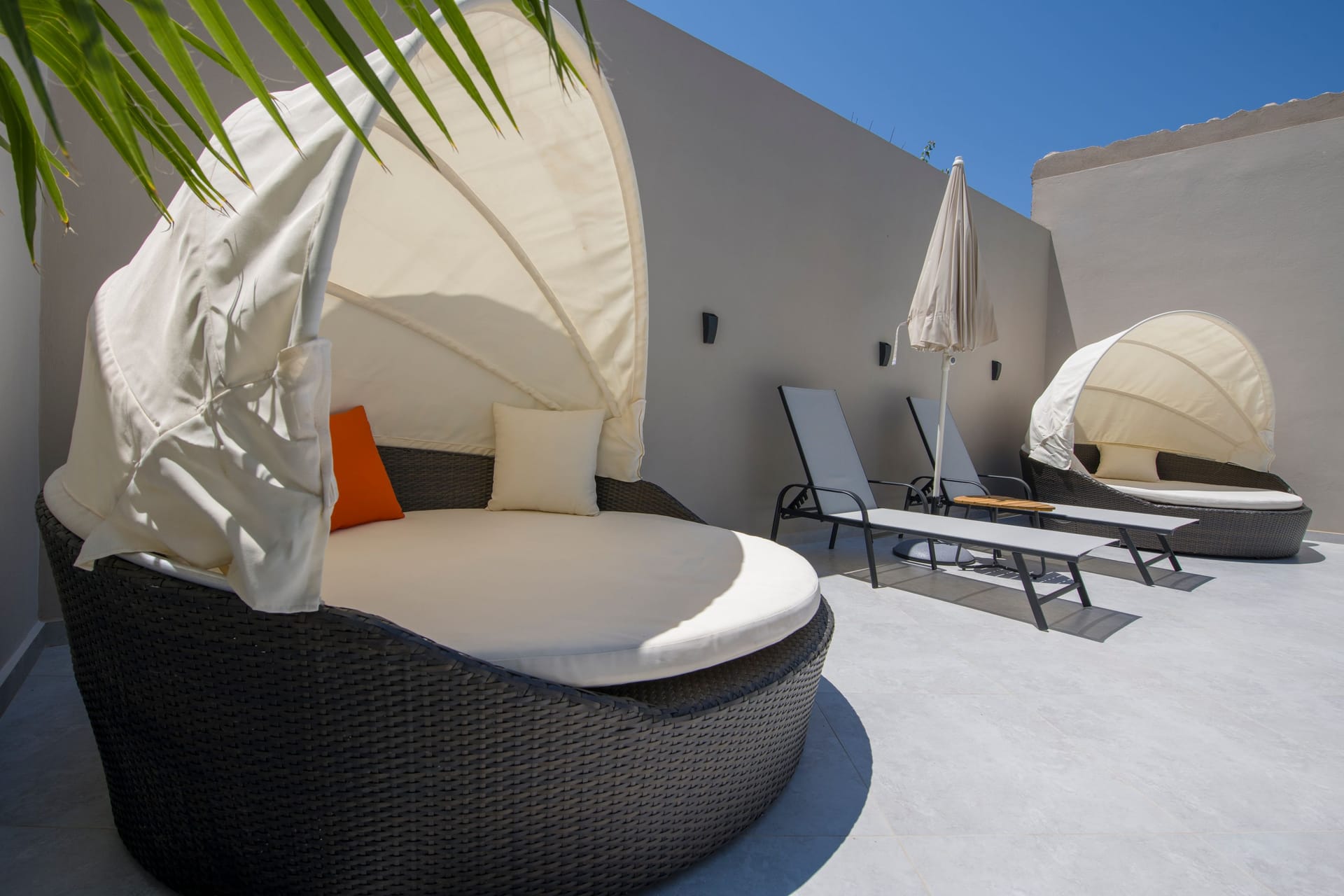 xSuites