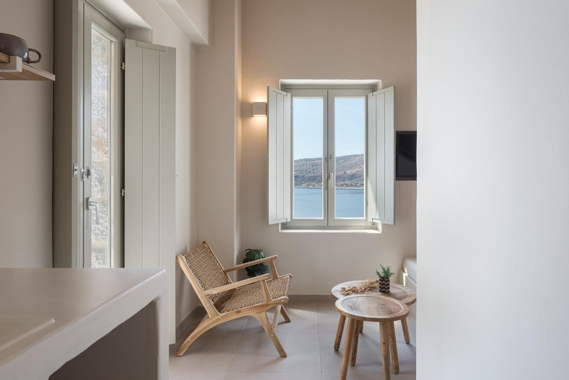 Yerma Suites Limeni